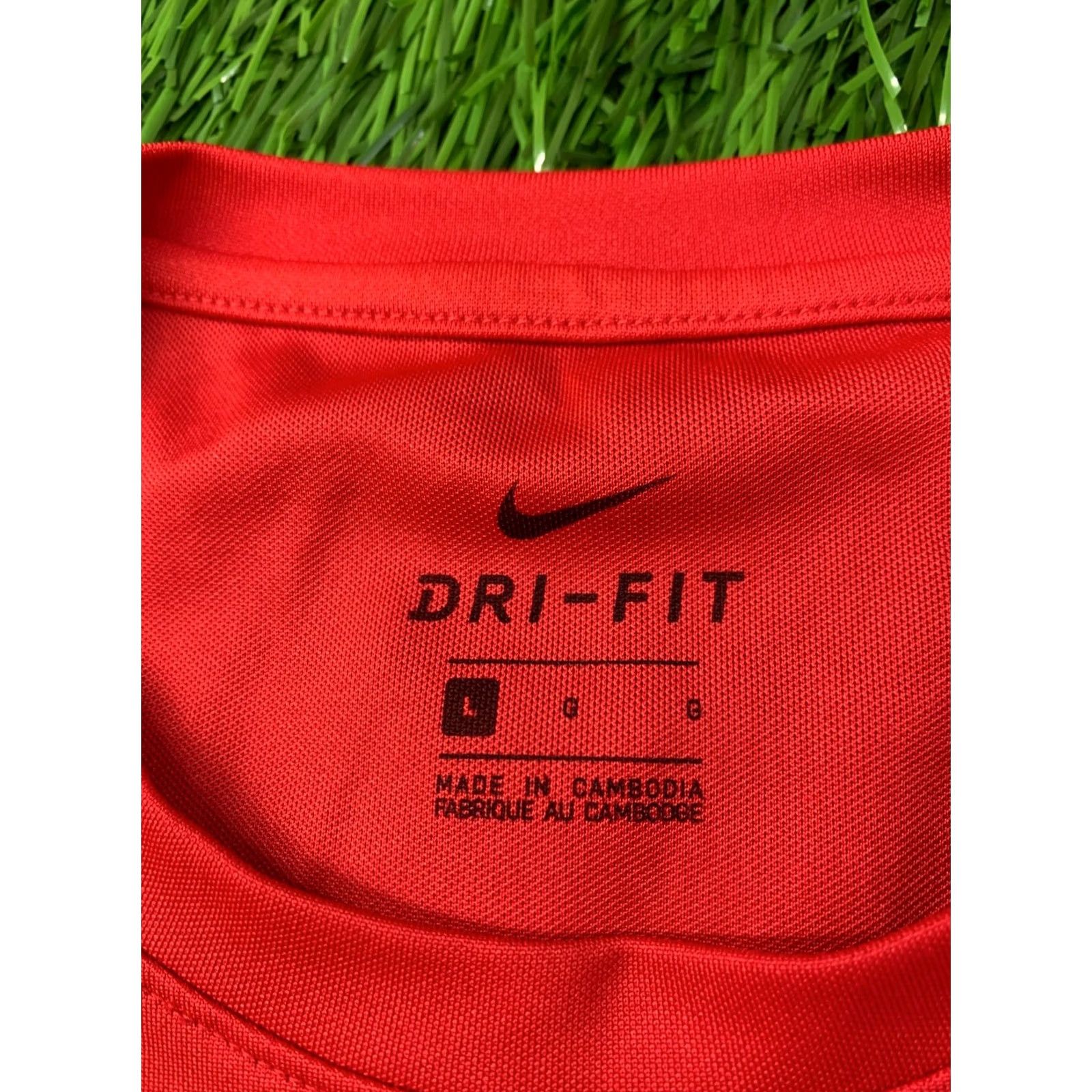 Nike Nike Dri-FIT Park Original 2020 Men Football Training Shirt Jersey Tee L Red and White Men Shirt Short Sleeve Football 2020 Nike Park Mens L Red Size US L / EU 52-54 / 3 - 5 Thumbnail