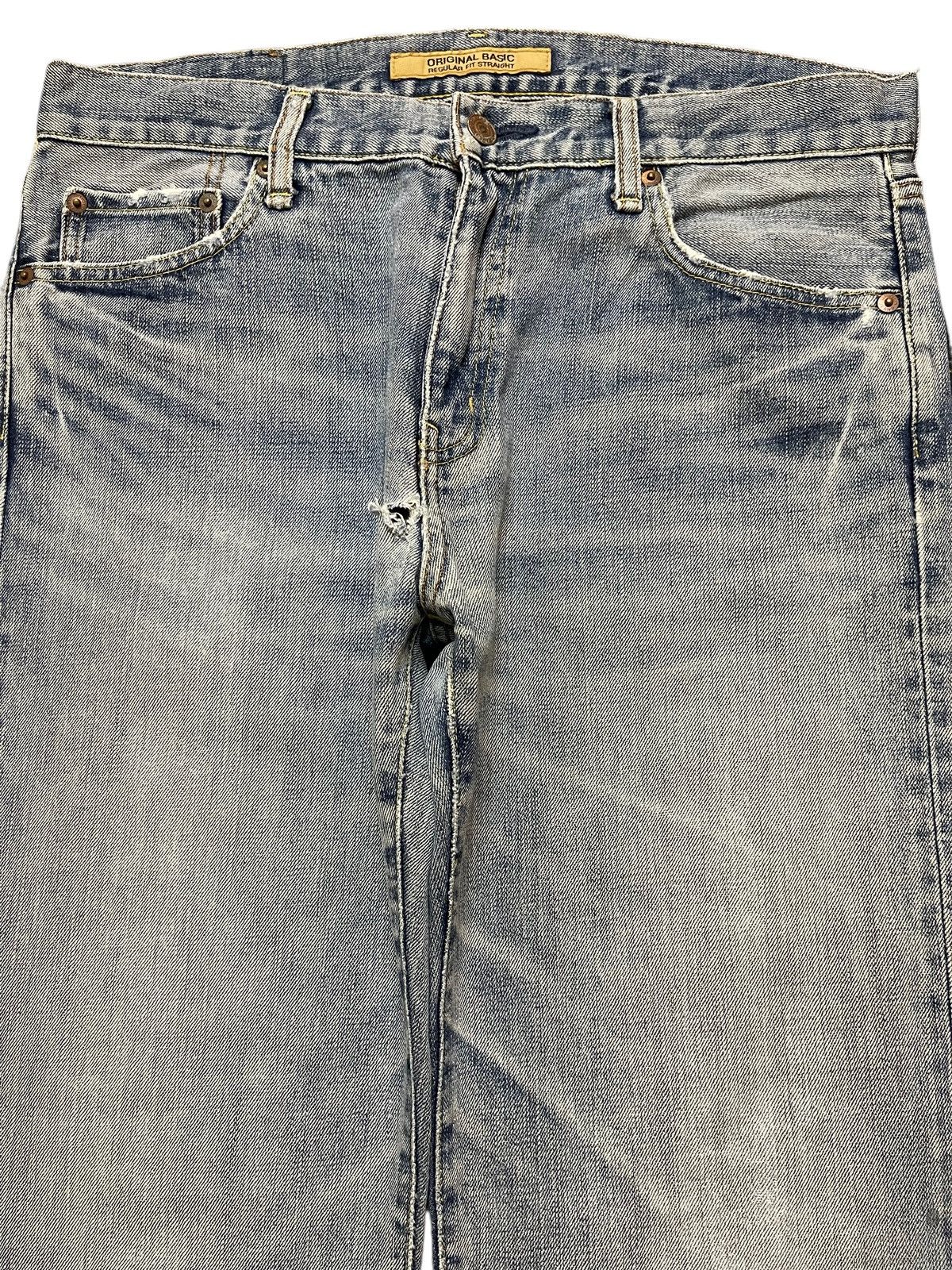 Uniqlo Vintage Japan Uniqlo Blue Faded Wash Whiskers Style Loose Size US 34 / EU 50 - 3 Thumbnail