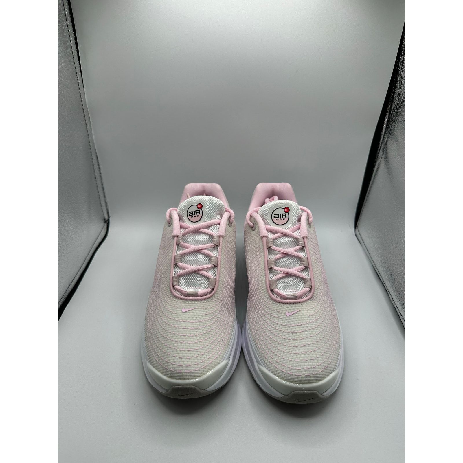 Nike Nike Air Max DN GS “Pink Foam Platinum Violet” size 5y/6.5w Size US 6.5 / IT 36.5 - 2 Thumbnail