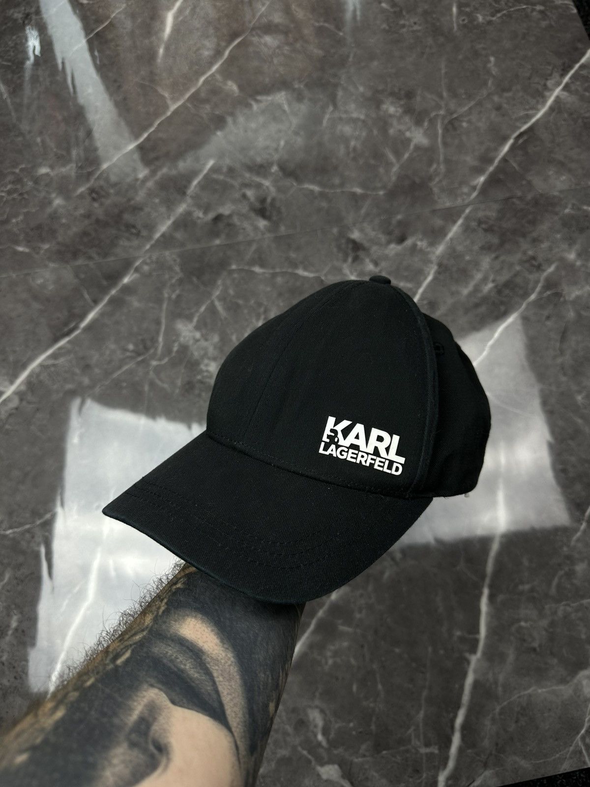 Karl Lagerfeld Karl Lagerfeld Cap Size ONE SIZE - 2 Thumbnail
