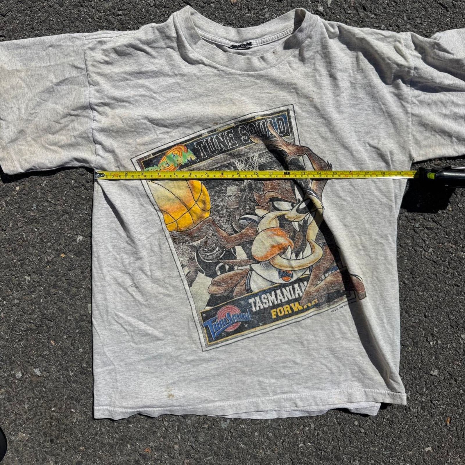 Warner Bros 1996 Vintage Space Jam Tune Squad T-Shirt – Size Medium Size US M / EU 48-50 / 2 - 8 Thumbnail