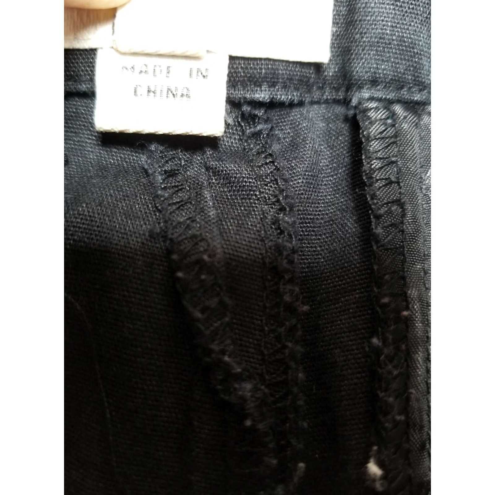 Vintage ECI Petite New York Womens Black Mid-Rise Bermuda Shorts Flat-Front Size 6P Size 28" / US 6 / IT 42 - 4 Thumbnail
