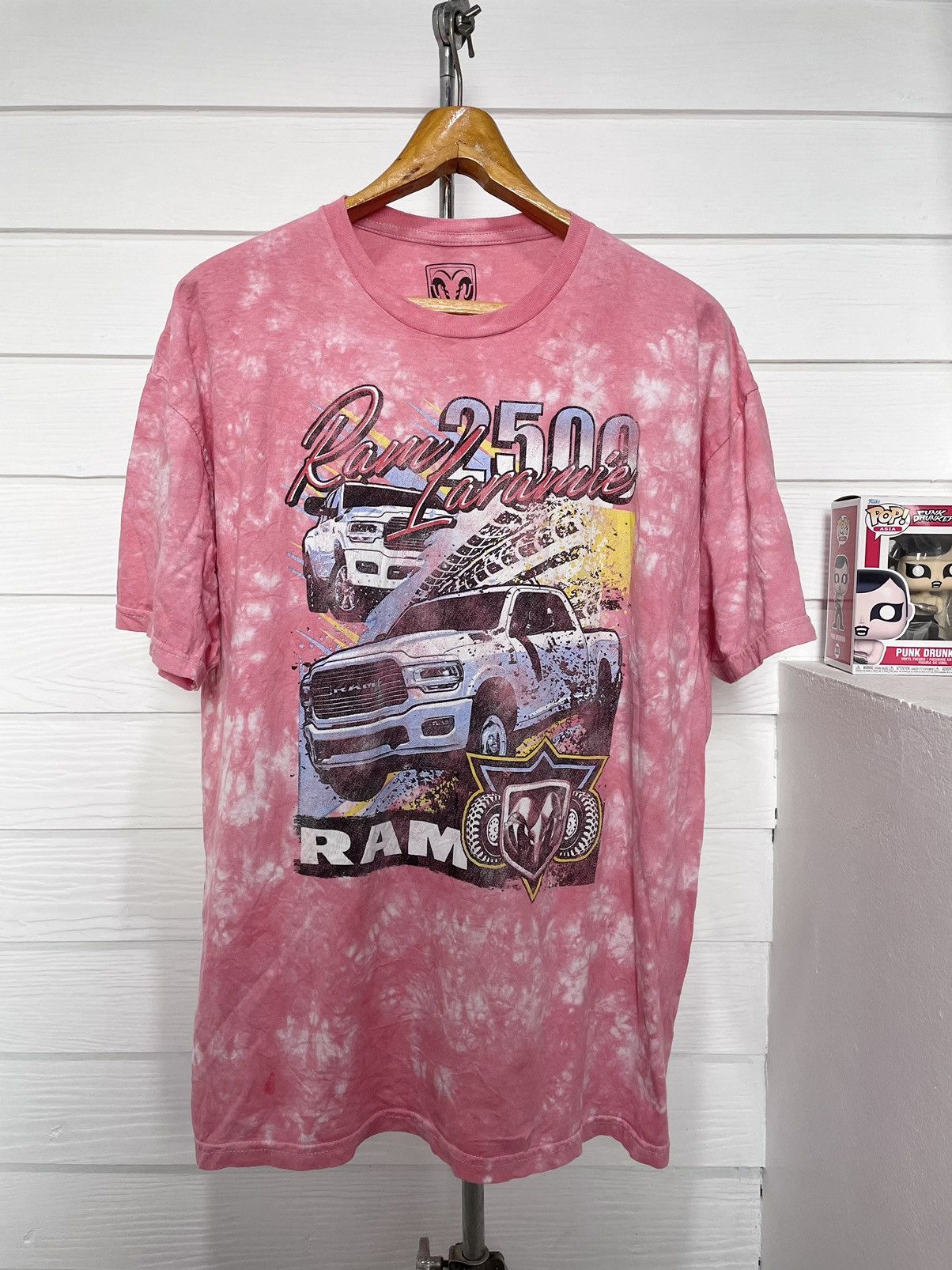 Vintage RAM LARAMIE 2500 TIE DYE (2021) Size US XL / EU 56 / 4 - 1 Thumbnail