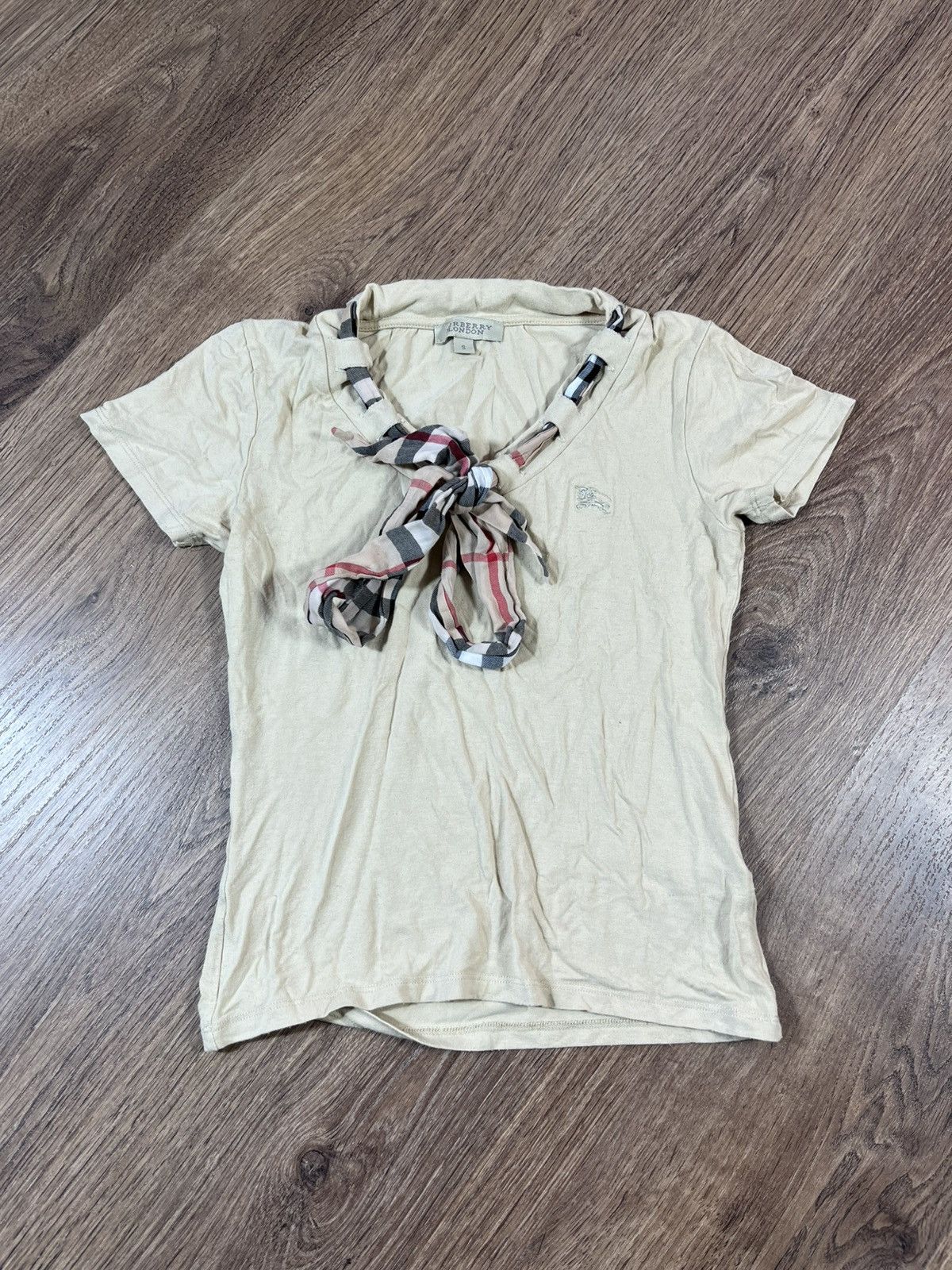 Burberry Burberry Vintage T Shirts size S Size S / US 4 / IT 40 - 1 Thumbnail