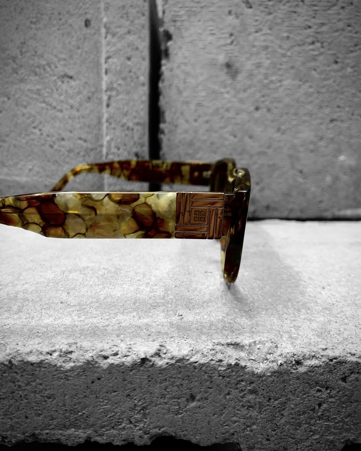 Givenchy GIVENCHY PARIS – F1013 (Made in Japan) Size ONE SIZE - 3 Thumbnail
