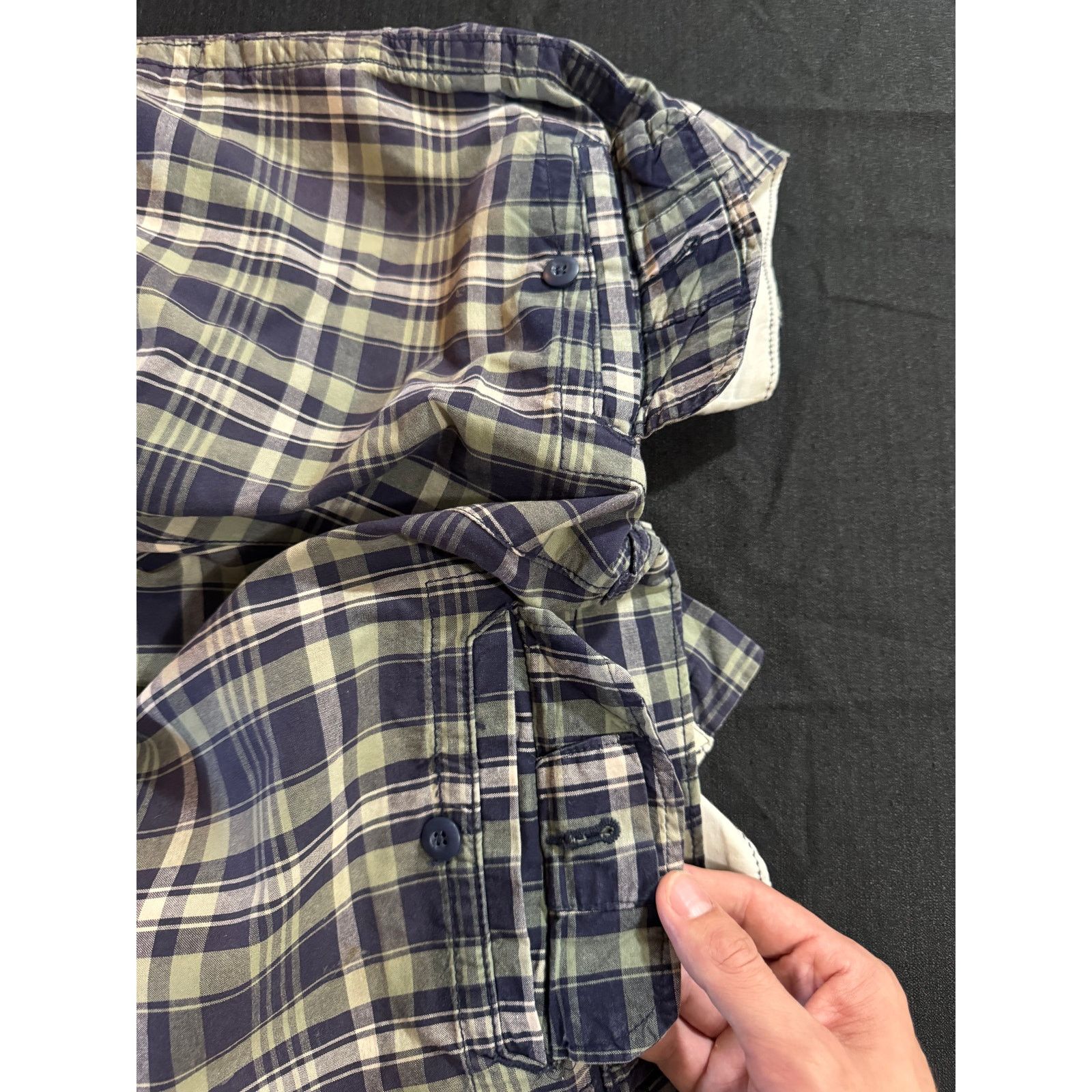 Old Navy Old Navy Plaid Shorts Men's 34 Purple Green 100% Cotton 11" Size US 34 / EU 50 - 6 Thumbnail