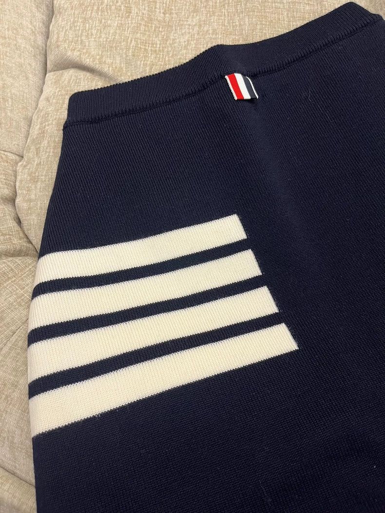 Thom Browne Thom Browne Woolen skirt 2503-Nextarrow Size 26" / US 2 / IT 38 - 4 Thumbnail