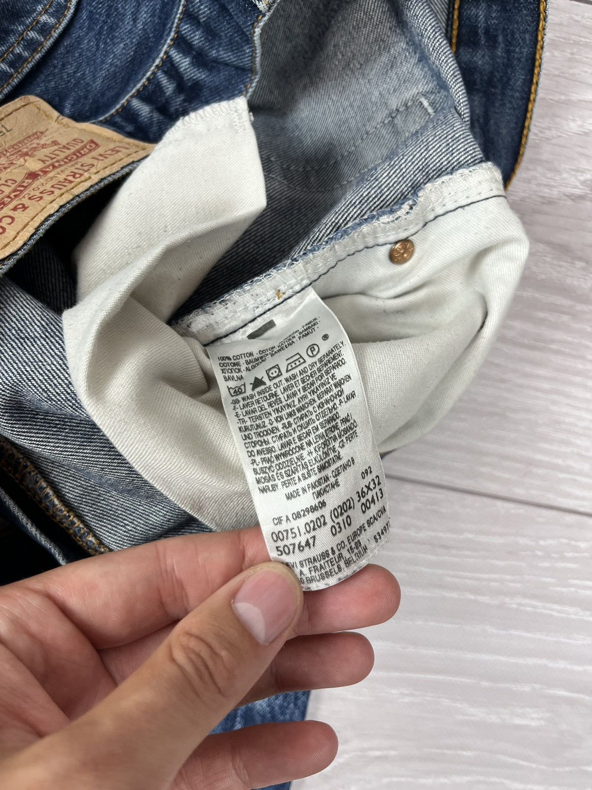 Levi's Levi’s 751 Vintage Washed Blue Denim Jeans Pants 36x32 Size US 36 / EU 52 - 12 Thumbnail