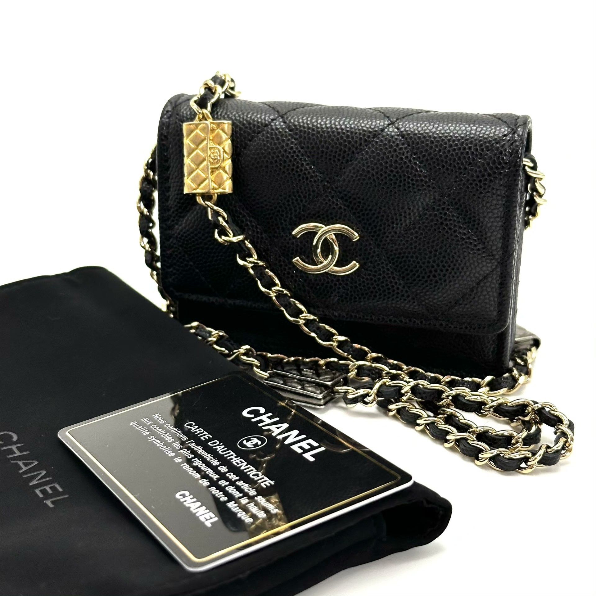 Chanel Pre-loved Bag Very good condition Size ONE SIZE - 1 Thumbnail