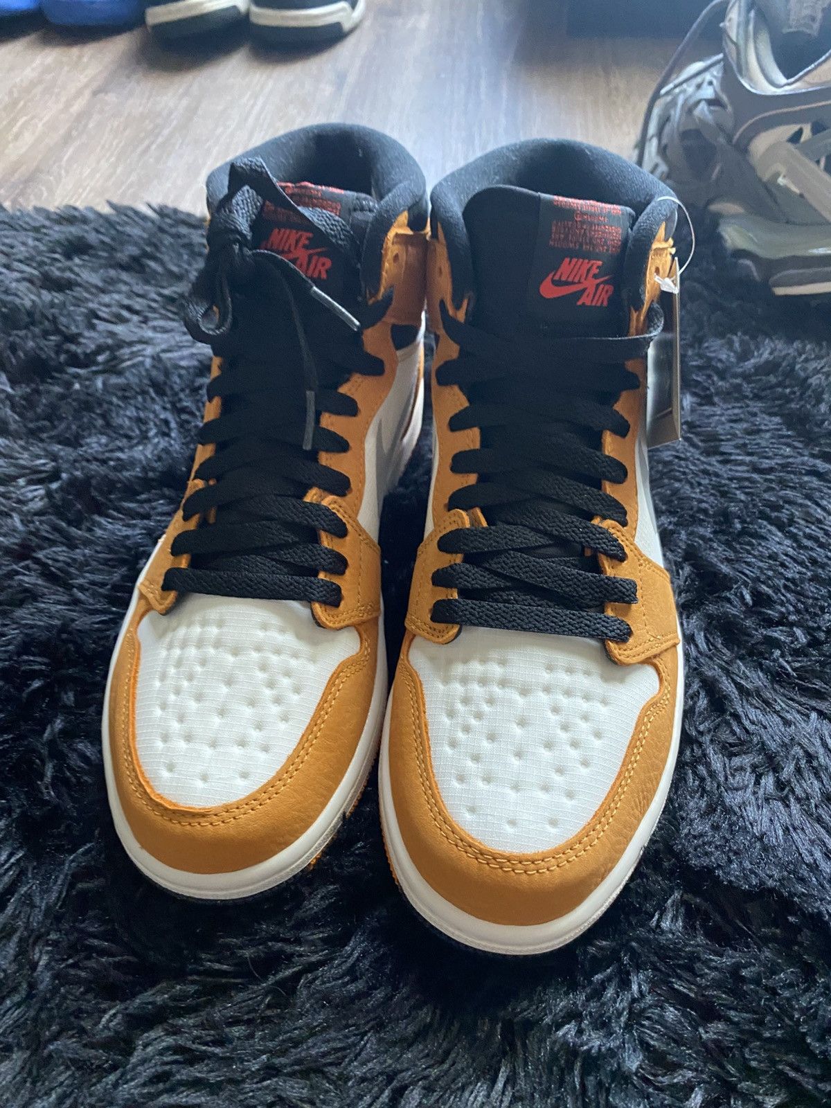 Nike Jordan 1 Retro High Element Size US 8 / EU 41 - 2 Thumbnail