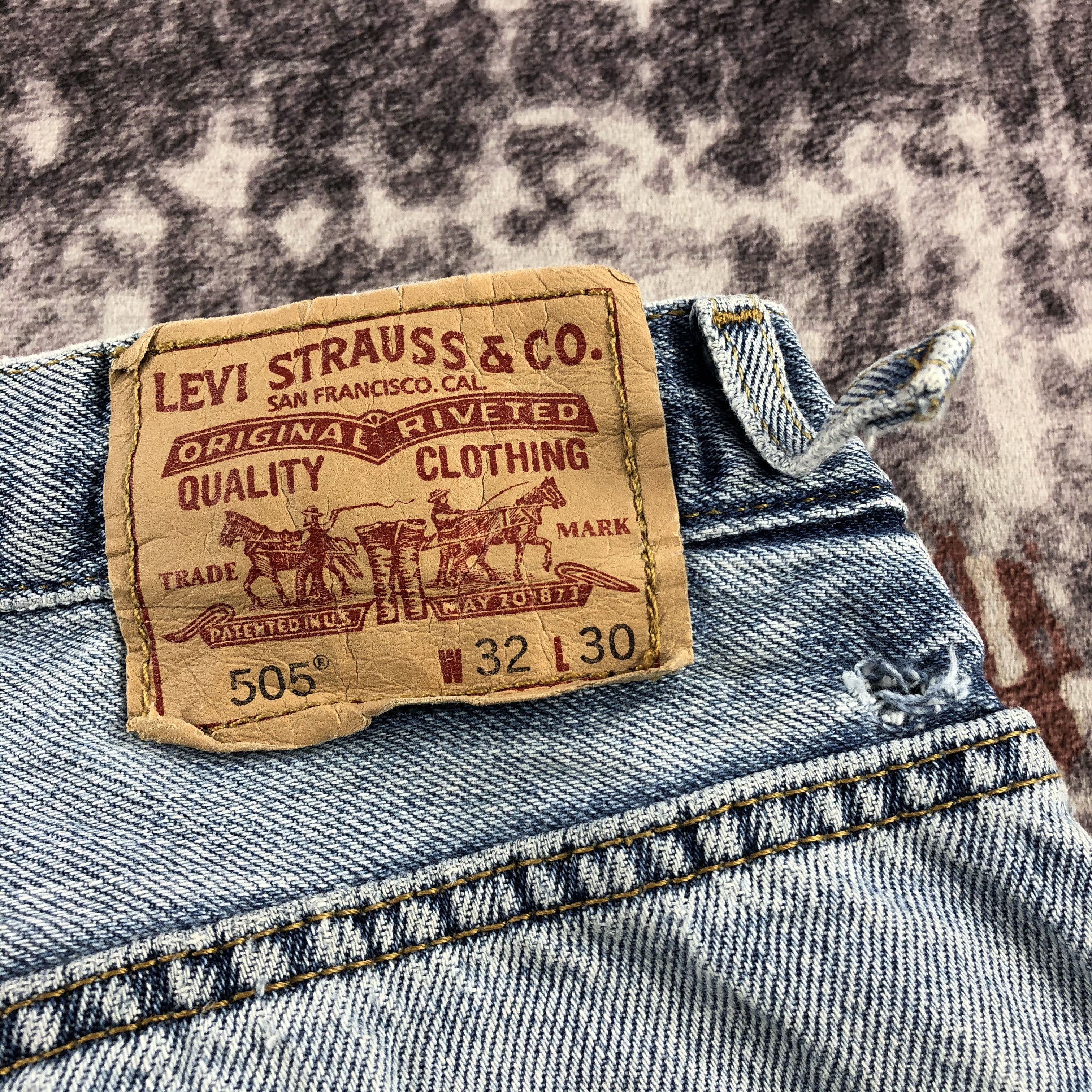 Levi's × Vintage Vintage Blue Wash Levis 505 Jeans-JM3135 Size US 30 / EU 46 - 7 Thumbnail