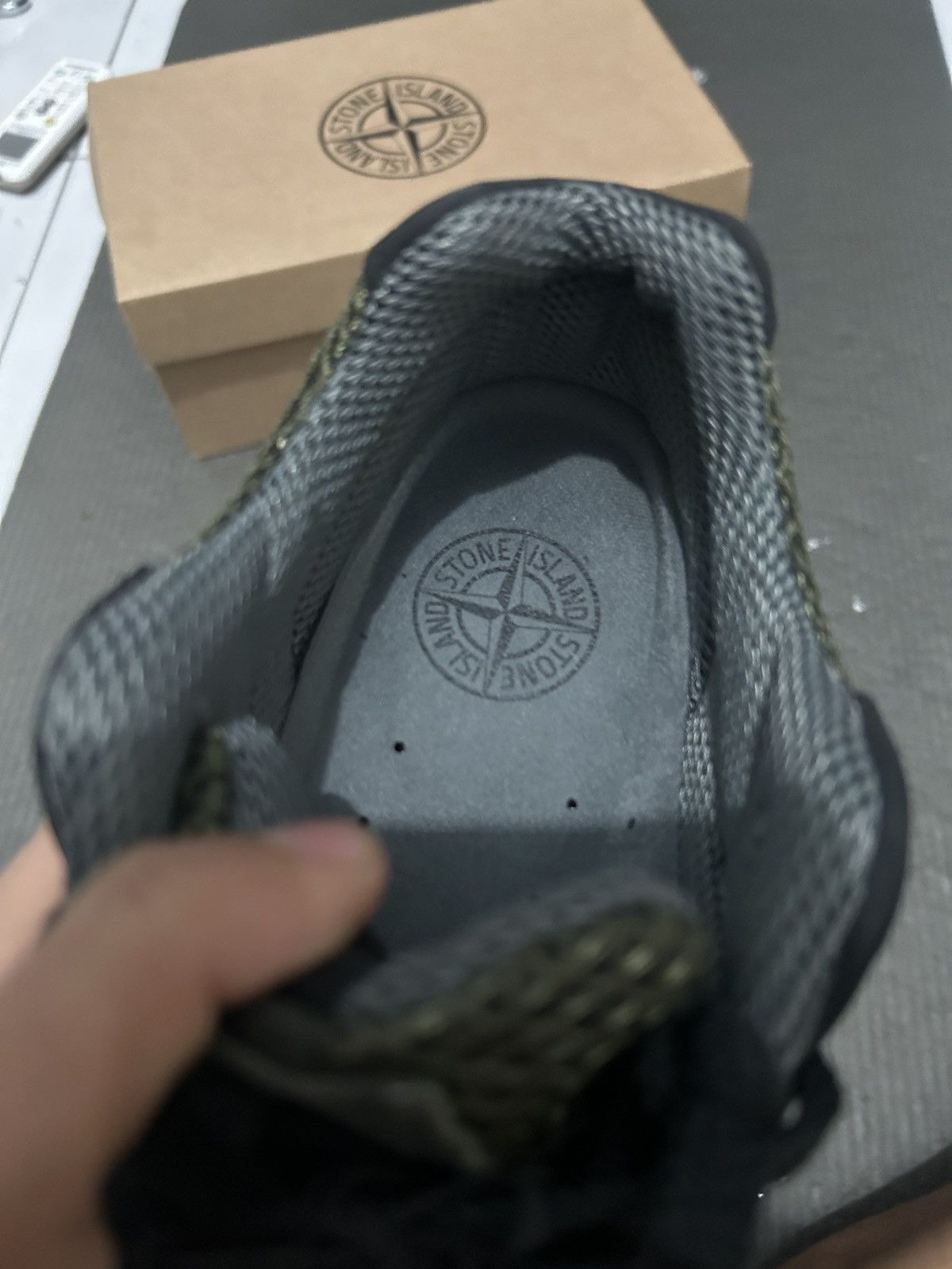New Balance × Stone Island new balance 991v2 stone island Size US 7 / EU 40 - 5 Thumbnail