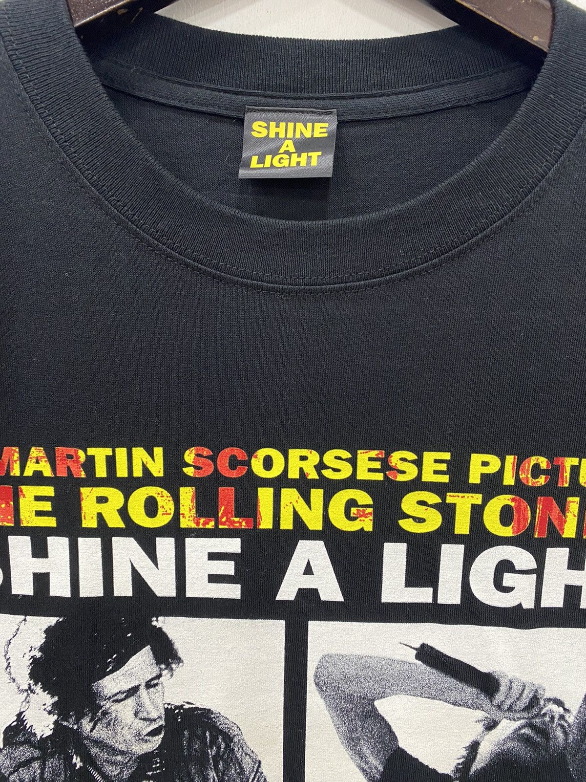Band Tees 💥VINTAGE THE ROLLING STONES band shine a light tour shirt Size US L / EU 52-54 / 3 - 3 Thumbnail