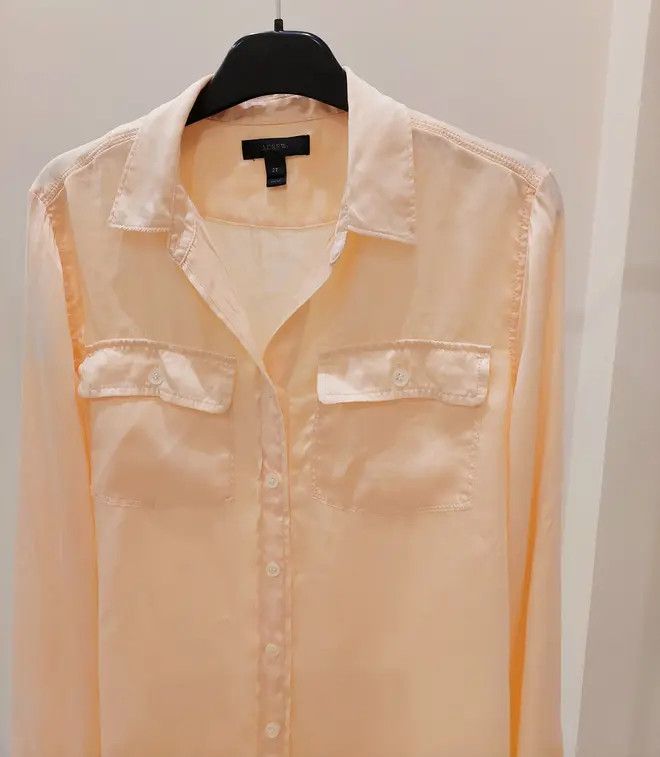 J.Crew 100% silk shirt J.Crew apricot luxury soft unique 80s 90s Size S / US 4 / IT 40 - 2 Thumbnail