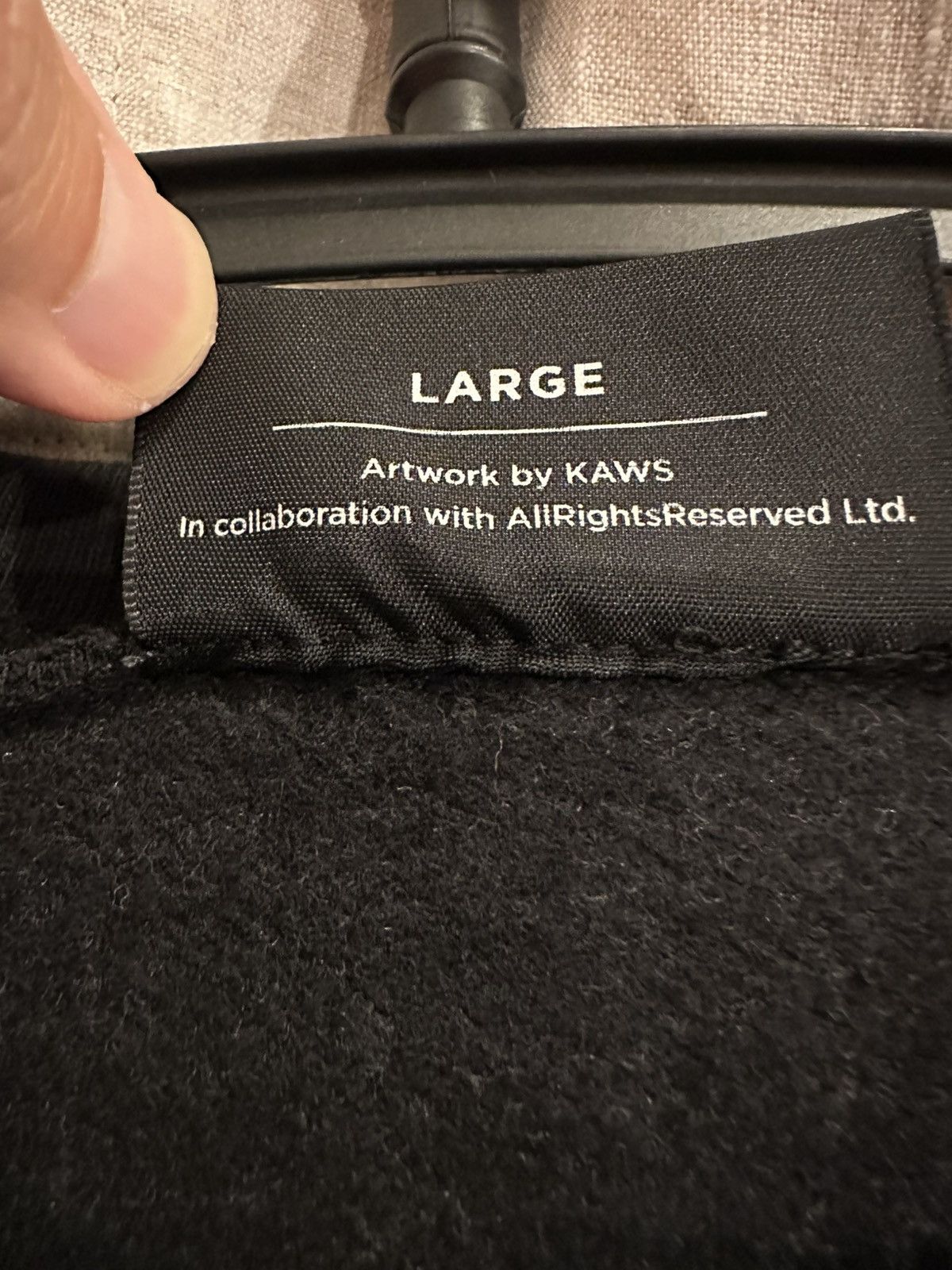 Kaws Holiday Indonesia Sweater Size US L / EU 52-54 / 3 - 3 Thumbnail