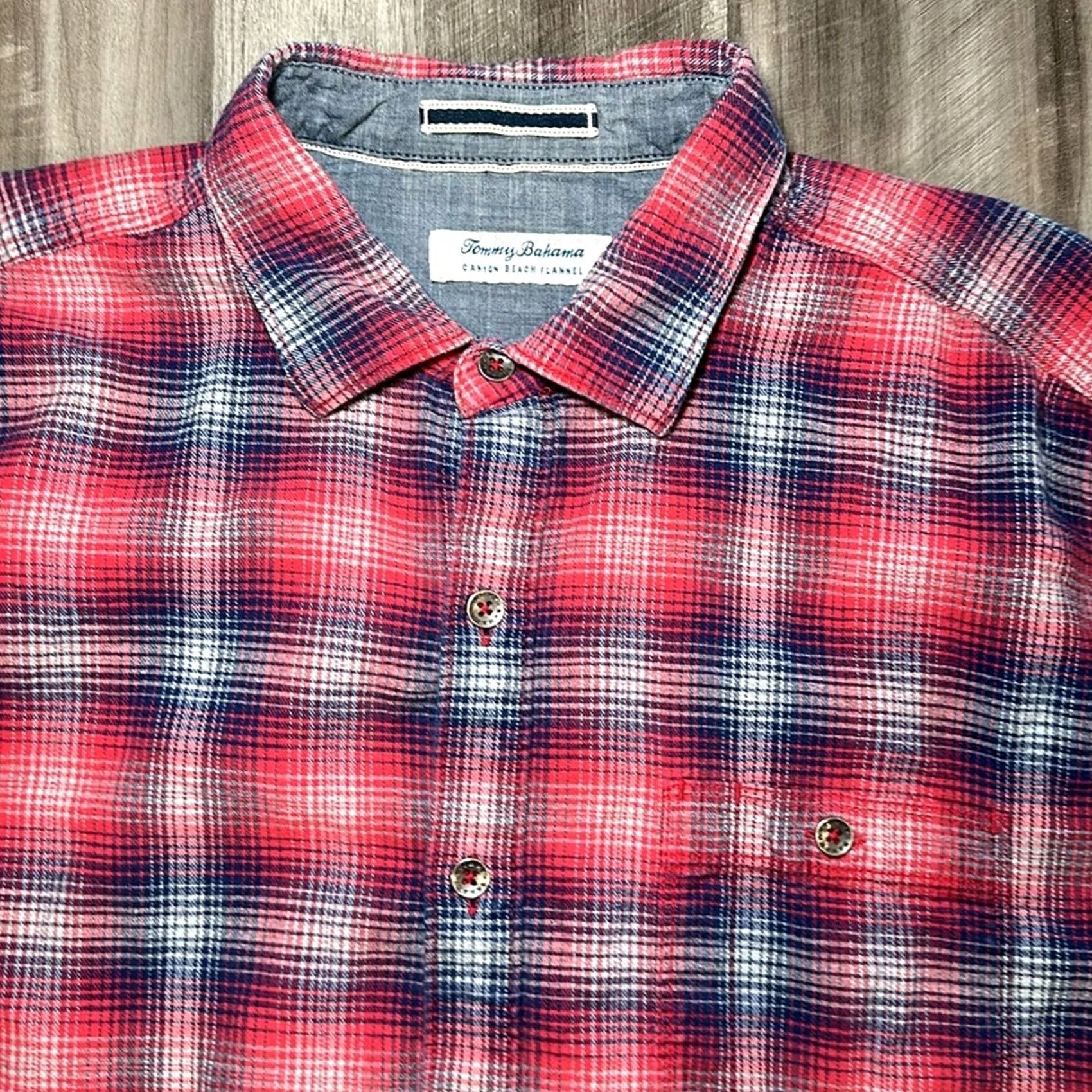 Tommy Bahama VINTAGE Tommy Bahama Canyon Beach Flannel Long Sleeve Button Down Shirt Mens Large Red Size US L / EU 52-54 / 3 - 5 Thumbnail