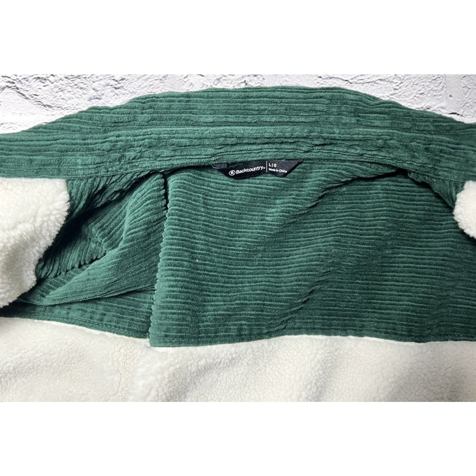 Vintage Backcountry Jacket Bomber Full Zip L Green Men Nice! Backcountry High Pile Fleece Lined Corduroy Full-Zip L Size US L / EU 52-54 / 3 - 4 Thumbnail