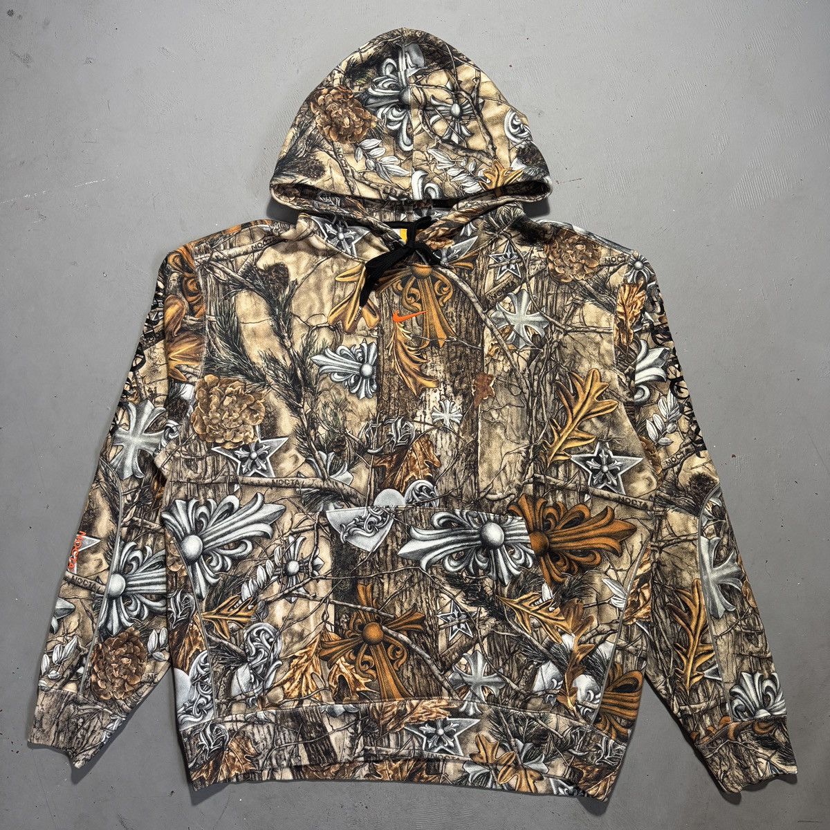 Chrome Hearts × NOCTA × Nike Chrome Hearts - Nocta - Horseshoe Realtree Camo Hoodie - LRG Size US L / EU 52-54 / 3 - 1 Thumbnail