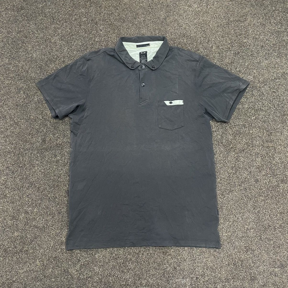 Oakley Oakley ICON Series Polo Shirt - Hidden Zip Pocket - Size L Size US M / EU 48-50 / 2 - 1 Thumbnail