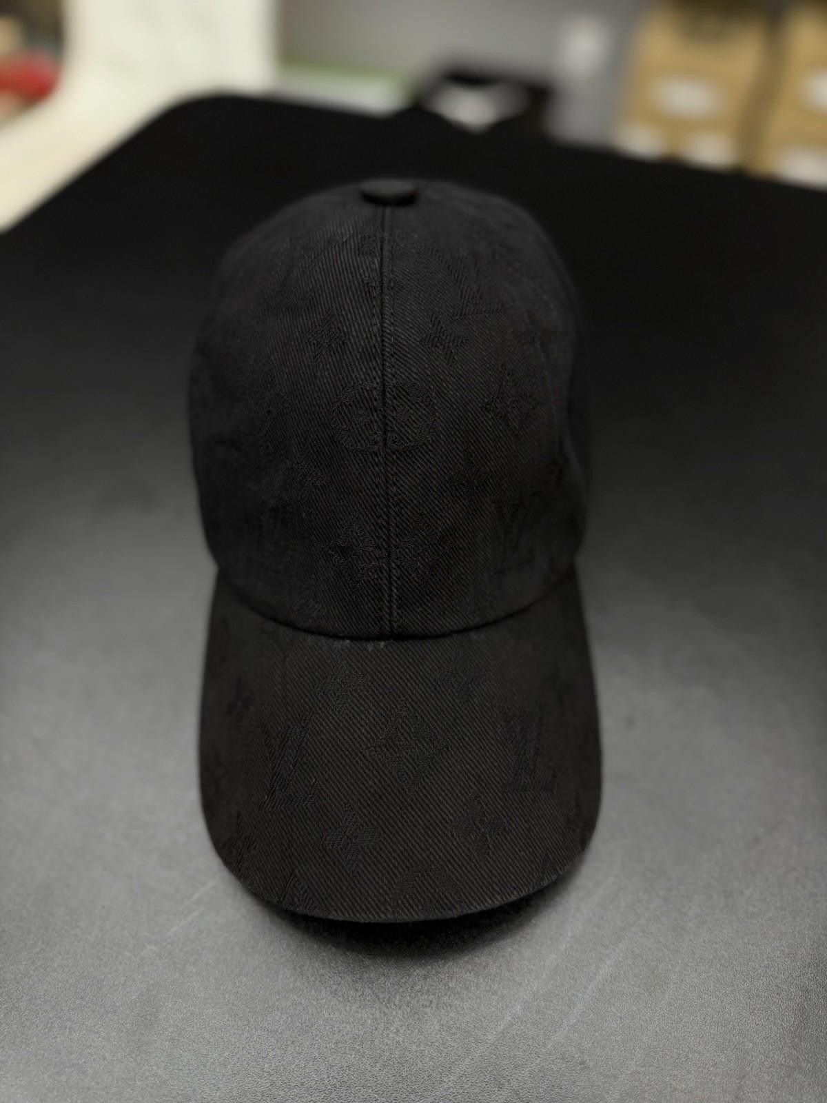 Louis Vuitton LOUIS VUITTON Monogram Essential Baseball Cap Canvas Size 58 Size ONE SIZE - 2 Thumbnail