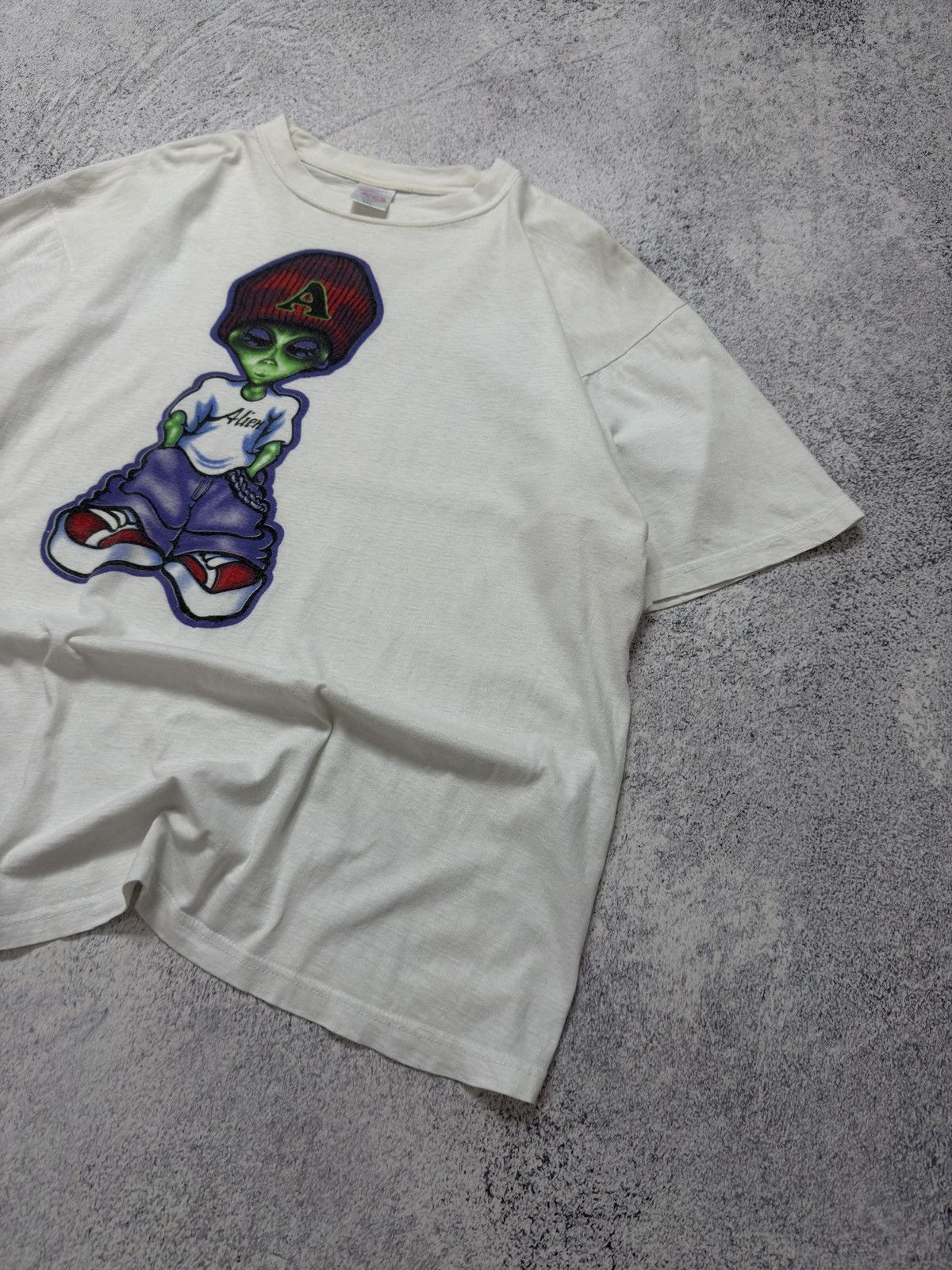 Vintage Vintage Alien T-Shirt Size US XXL / EU 58 / 5 - 3 Thumbnail
