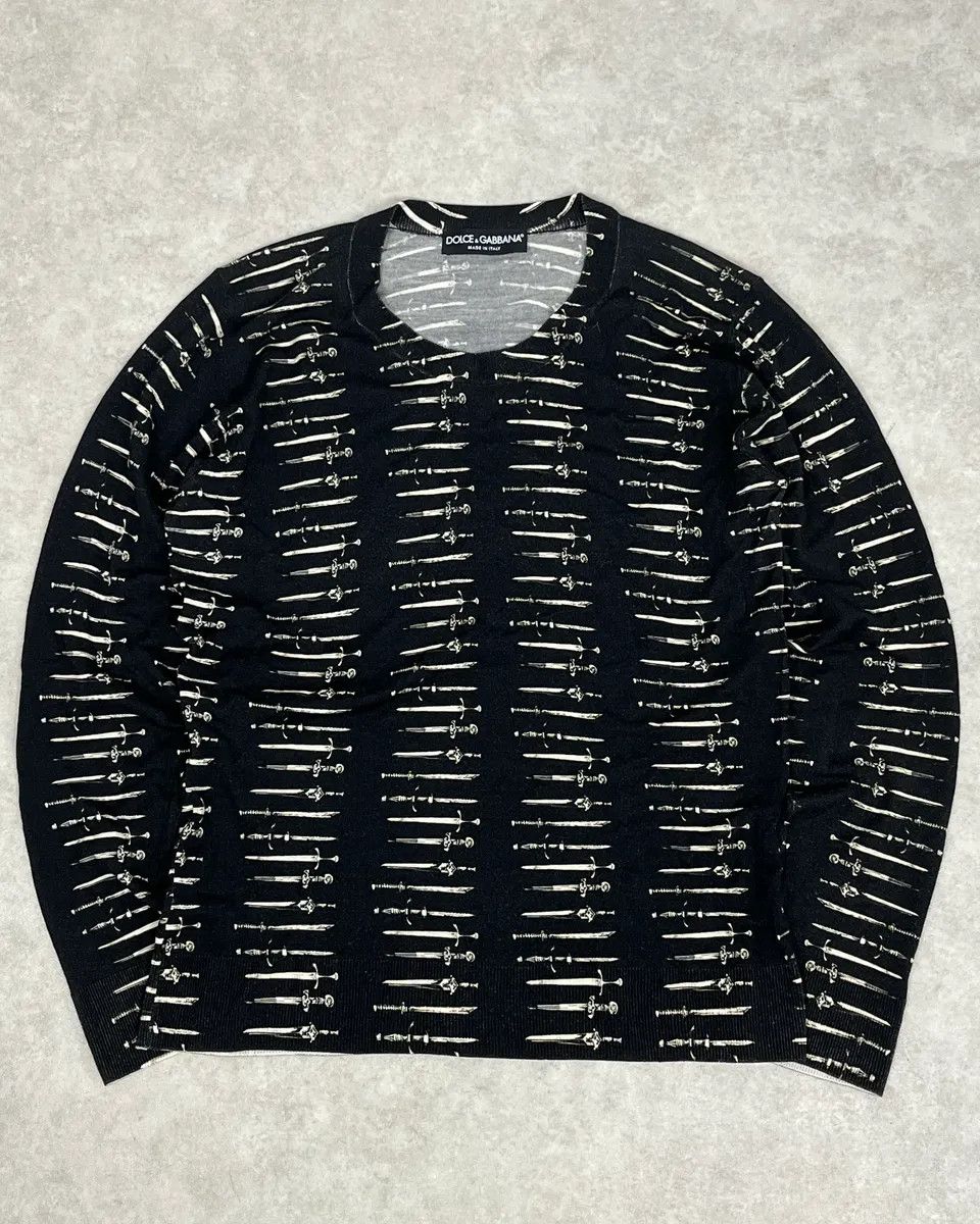 Dolce & Gabbana 2010s Dolce & Gabbana Black Sword Knight Sweater Size US S / EU 44-46 / 1 - 1 Thumbnail