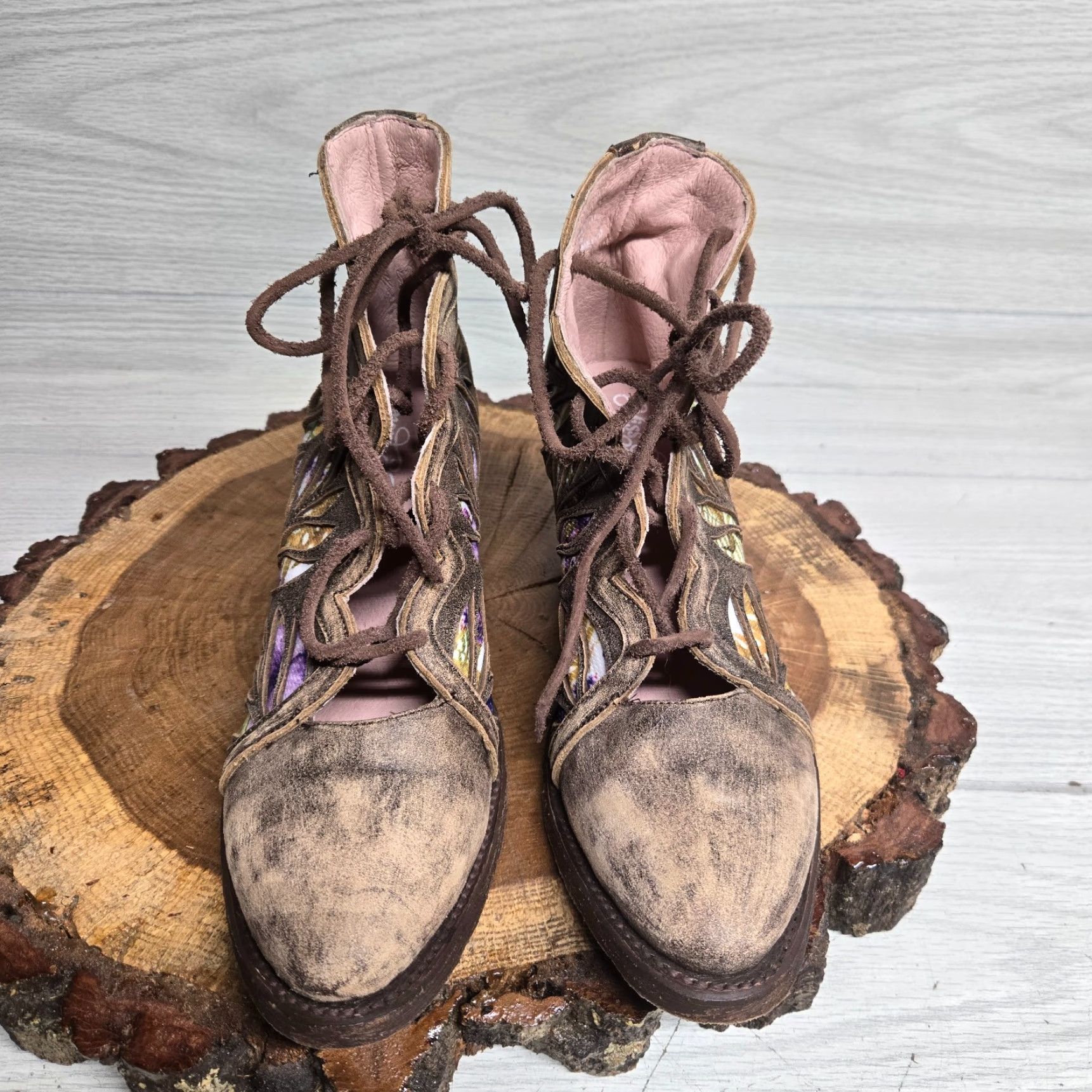 Vintage VINTAGE Miss Macie Leather Southwest Booties Women's Size 8 Brown Cowgirl Ankle Boots Southwestern Theme Block Heel Size US 8 / IT 38 - 3 Thumbnail