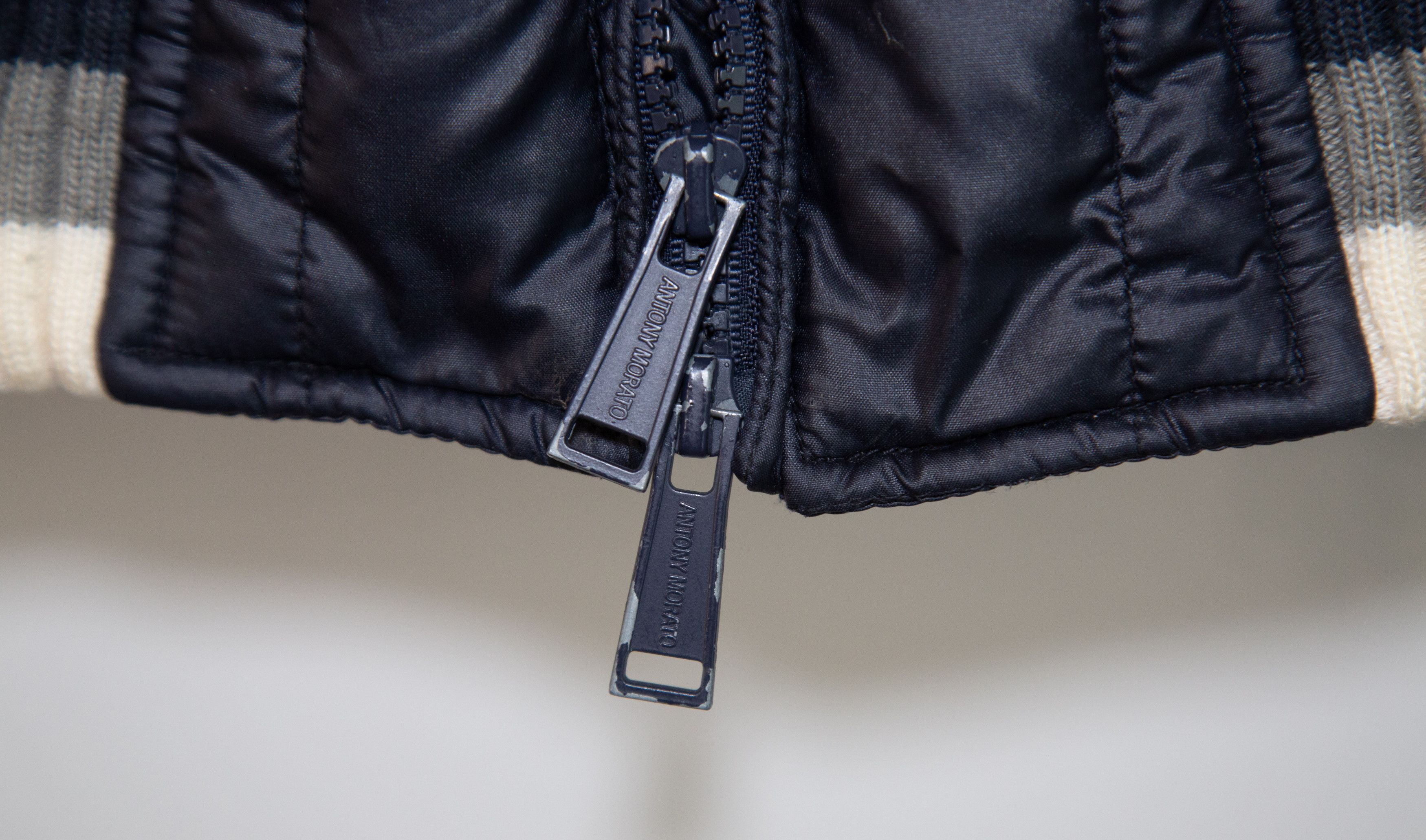Antony Morato Antony Morato Italia Puffer Vest Mens 46 Navy Gray Full Zip Size US S / EU 44-46 / 1 - 10 Thumbnail