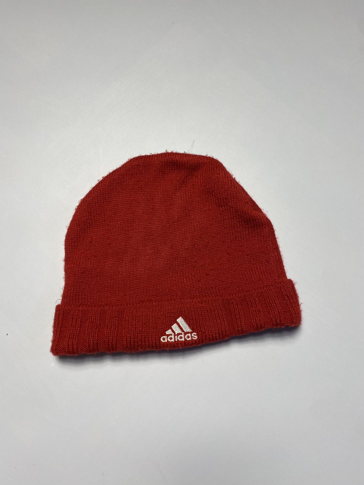 Adidas Adidas Vintage FC Bayern Munchen 3 Stripes Red Beanie Hat Size ONE SIZE - 11 Thumbnail