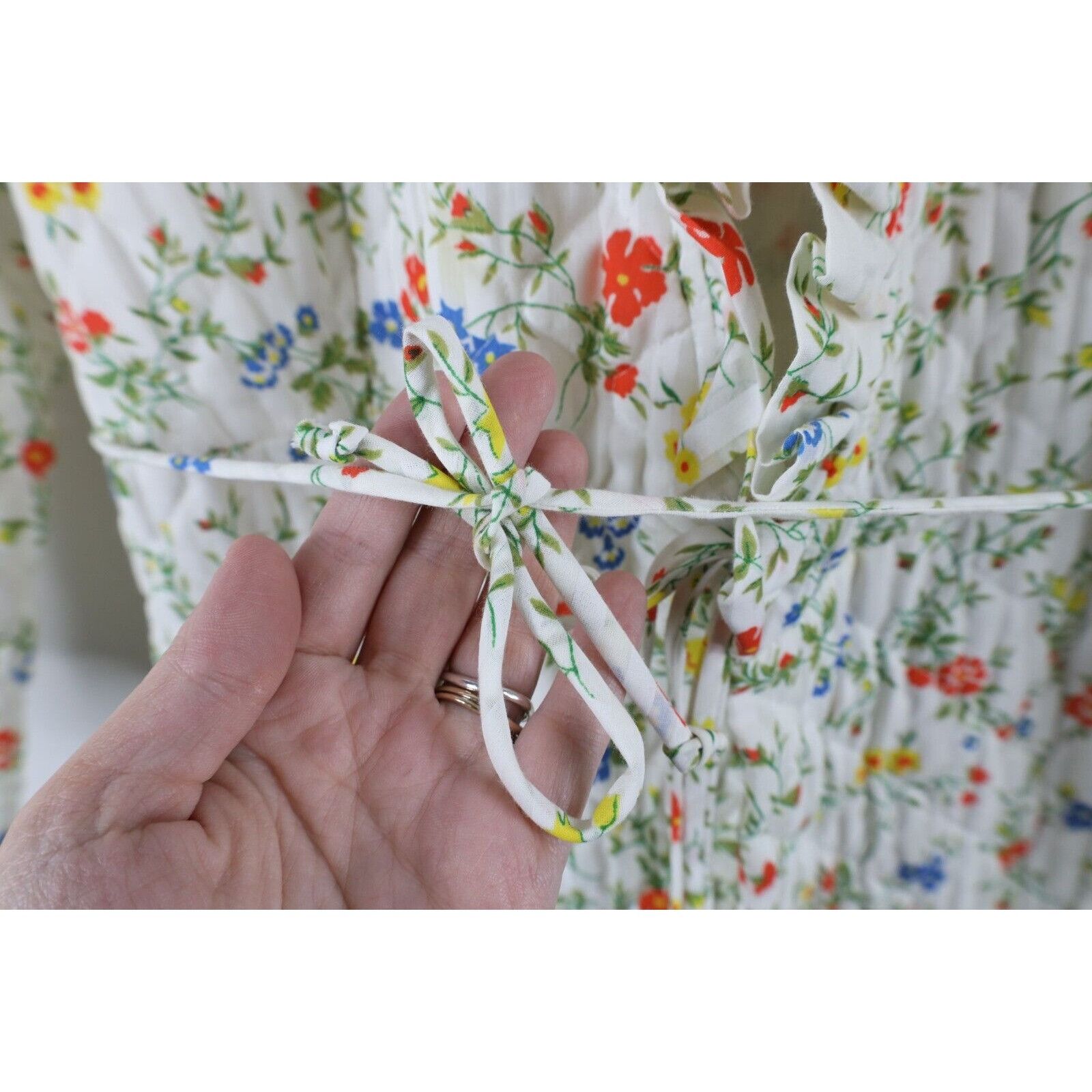 Vintage Vintage 90s Country Primitive Prairie Quilted Flower Robe Size ONE SIZE - 6 Thumbnail