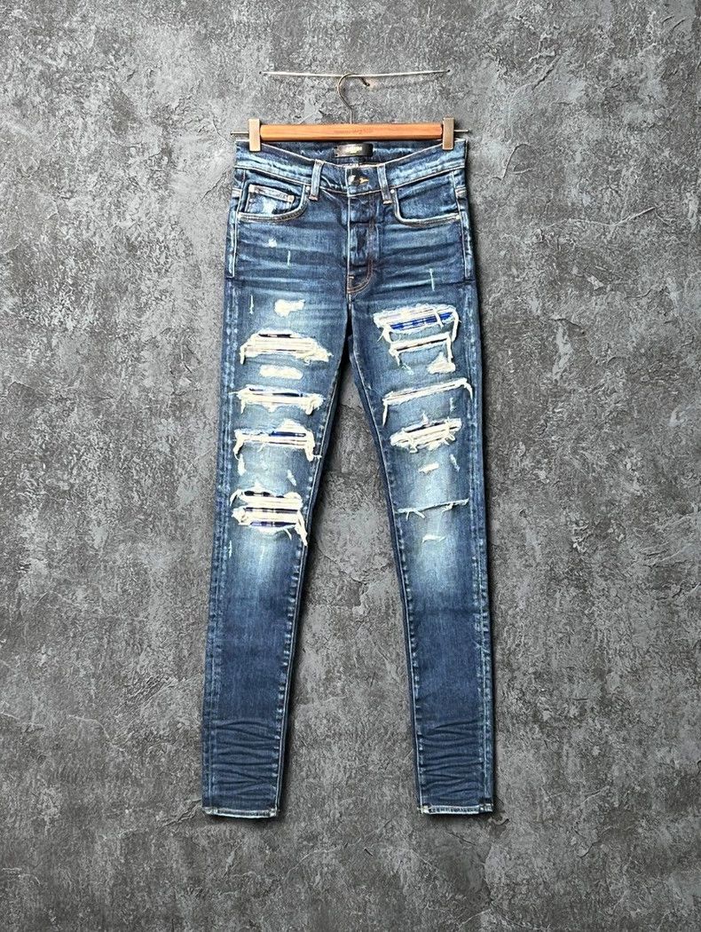 Amiri Amiri leather label logo micro-elastic destroyed jeans Size US 29 - 1 Thumbnail
