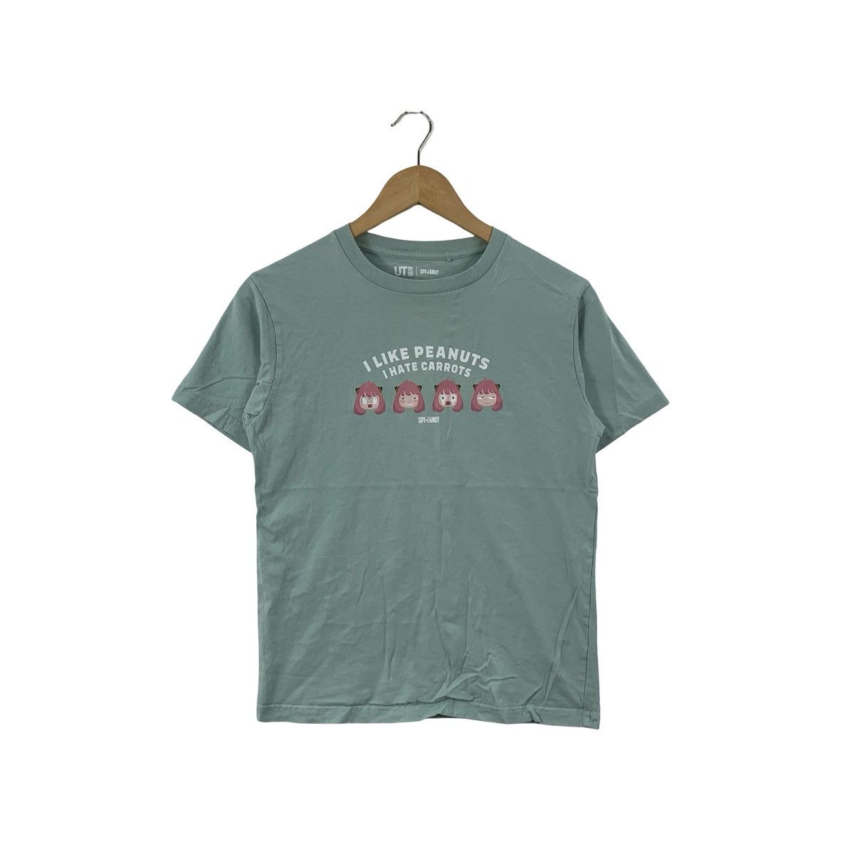 Uniqlo UNIQLO UT Spy x Family Anya “I Like Peanuts I Hate Carrots Size XS / US 0-2 / IT 36-38 - 1 Thumbnail