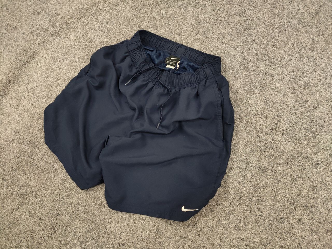 Nike Vintage Nike Shorts Dark Logo swoosh casual Y2K Streetwear Size US 31 - 3 Thumbnail
