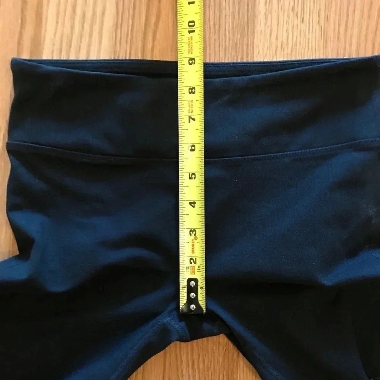 Fabletics Fabletics Clover Capri Leggings Optical Floral XS Size 24" / US 00 / IT 34 - 7 Thumbnail