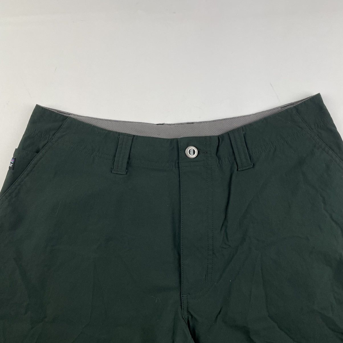 Patagonia Patagonia Shorts Cargo Outdoor Hiking Green 11” Inseam Y2K Size US 32 / EU 48 - 4 Thumbnail