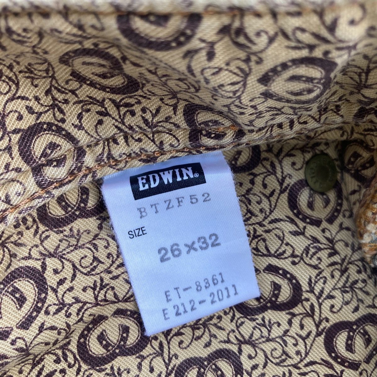 Edwin DISTRESSED EDWIN 503 FLARED JEANS Size US 29 - 13 Thumbnail