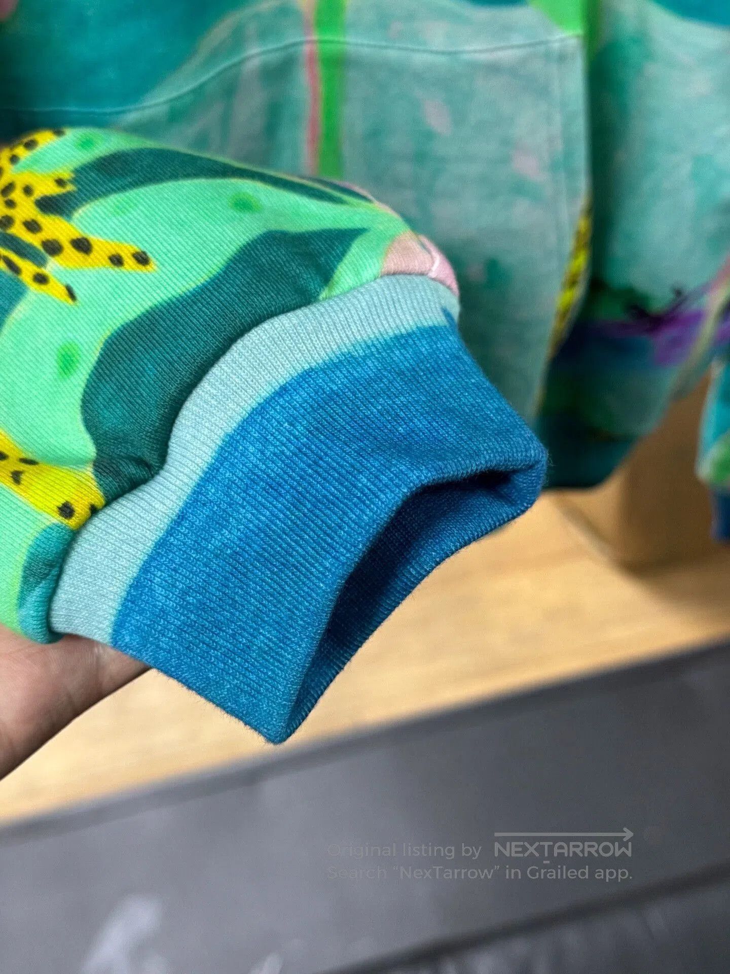 Celine celine autobahn green hooded sweatshirt for men. Size US S / EU 44-46 / 1 - 5 Thumbnail