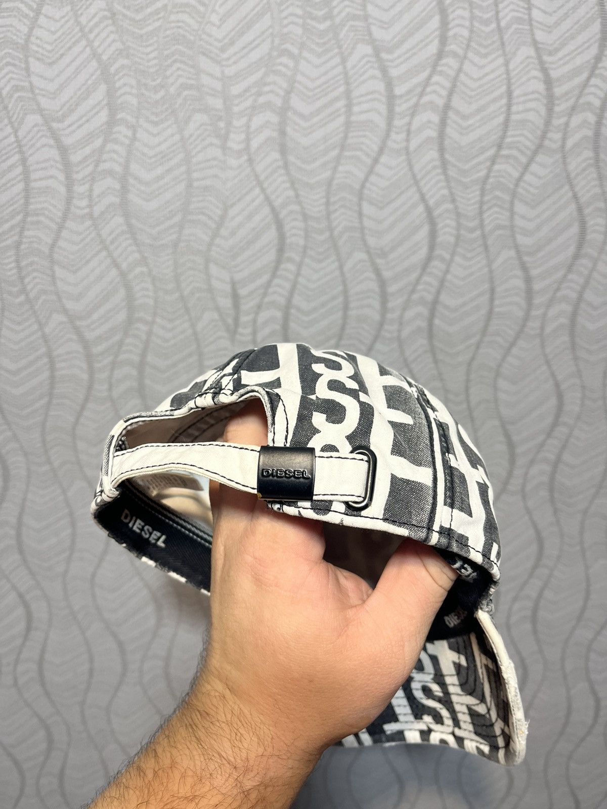 Diesel Diesel Vintage Avant Garde Multilogo Distressed Cap Size ONE SIZE - 6 Thumbnail