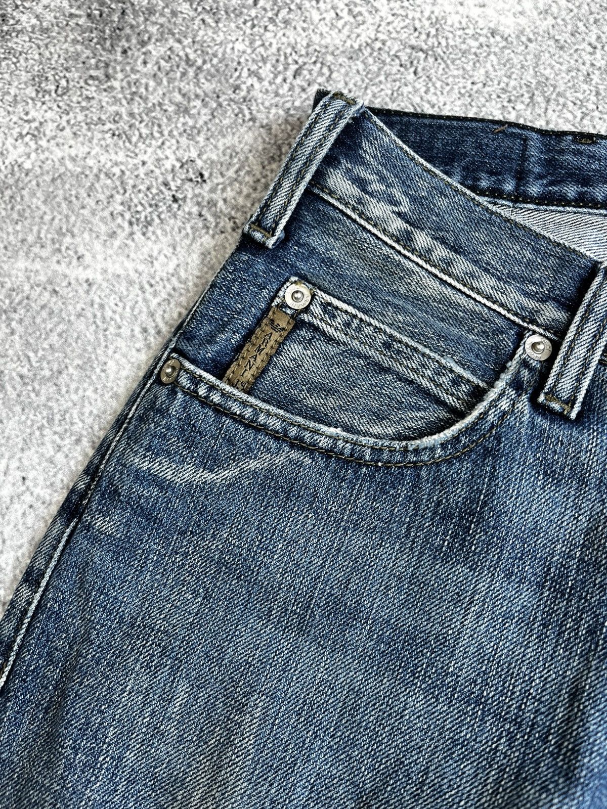 Giorgio Armani Armani denim vintage size 32 Size US 32 / EU 48 - 4 Thumbnail