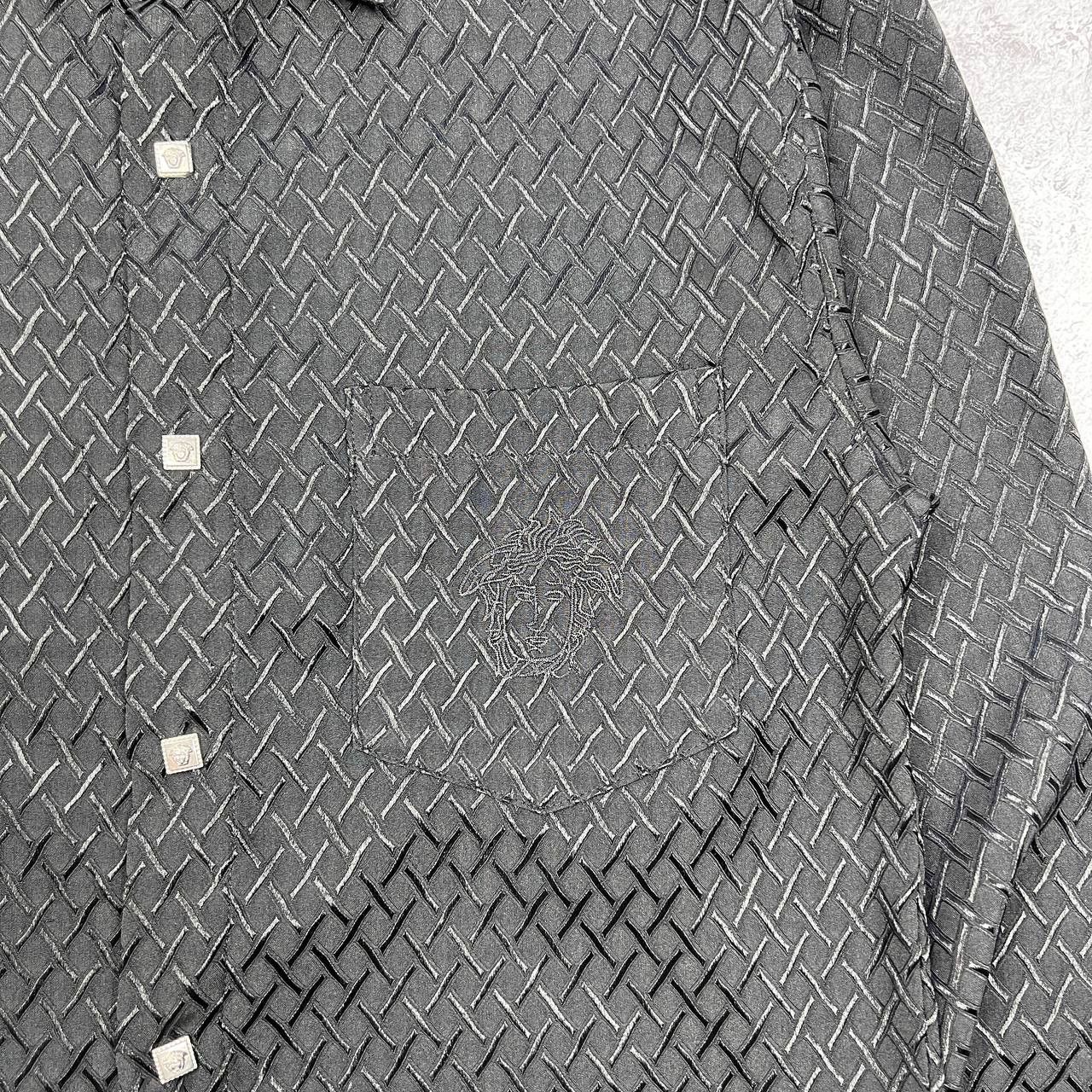 Versace Jeans Couture VINTAGE Versace Designer Long Sleeve Shirt Black Woven Print Size US L / EU 52-54 / 3 - 4 Thumbnail