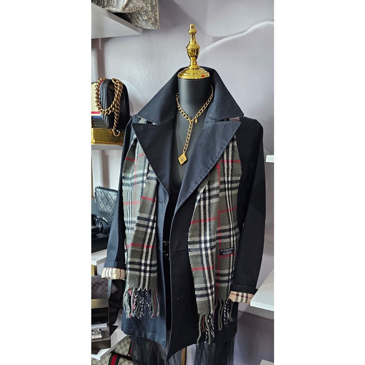Burberry BURBERRYsLondon 100% Lambswool Gray Scarf Nova Check (2) Size ONE SIZE - 1 Thumbnail