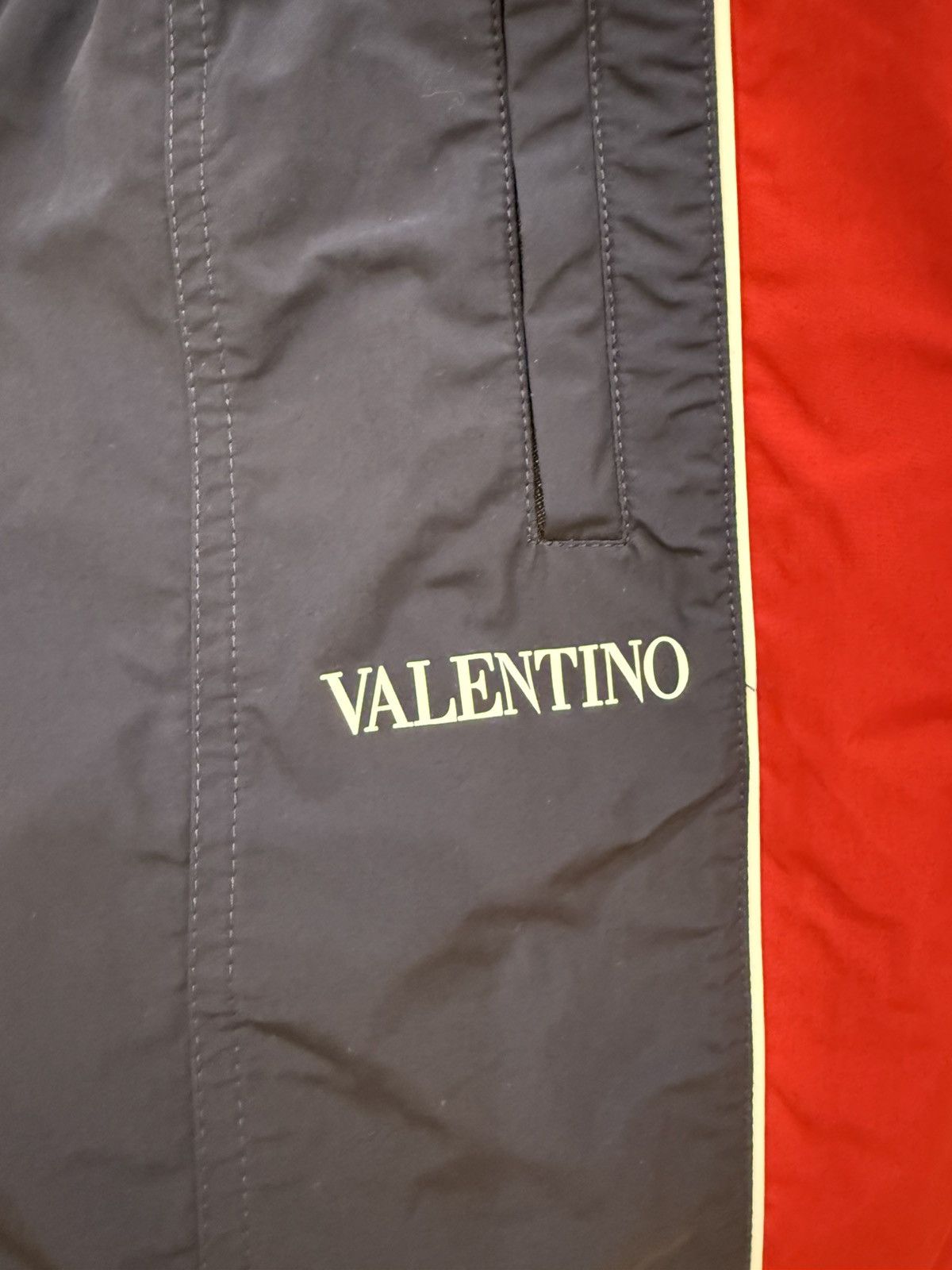 Valentino Track pants size 46 Size US 30 / EU 46 - 11 Thumbnail