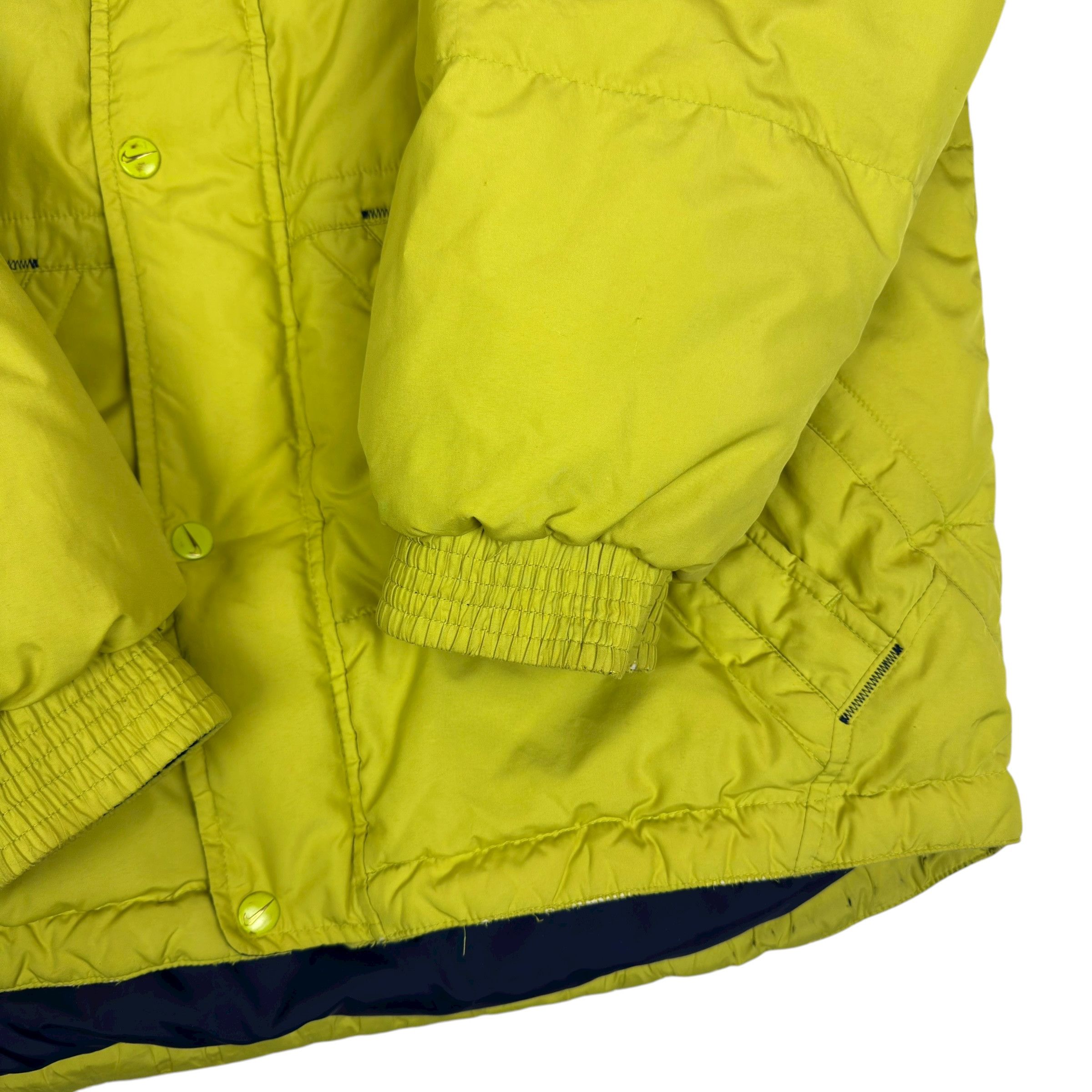 Nike Vintage Nike Mens Lime Green Swoosh Full Zip Puffer Jacket S Size US S / EU 44-46 / 1 - 5 Thumbnail