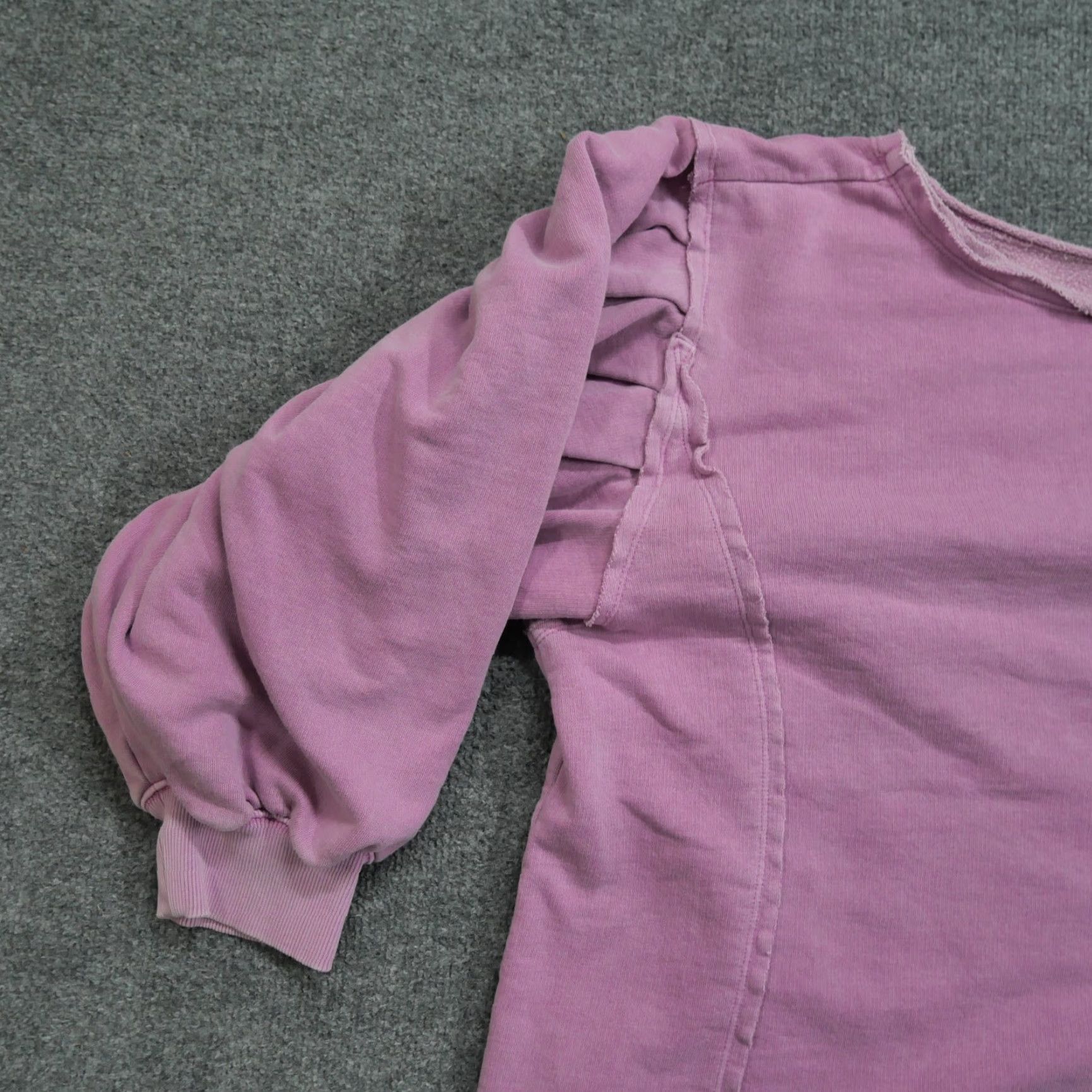 Free People We The Free Sweatshirt Womens Large Purple Raw Hem Balloon Sleeve Free People Size L / US 10 / IT 46 - 4 Thumbnail