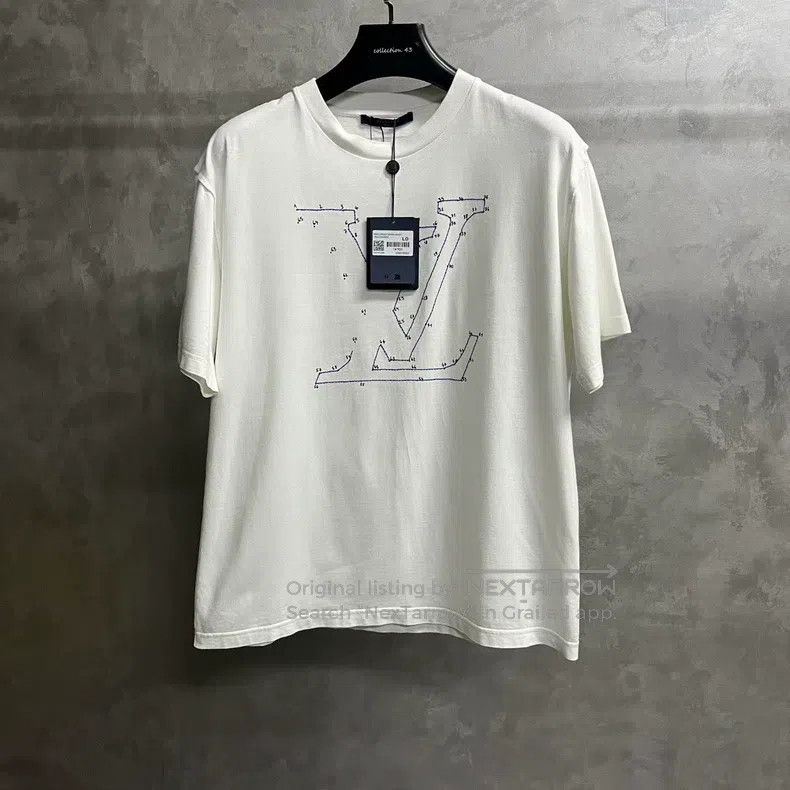 Louis Vuitton Louis Vuitton Cream-stitched printed embroidered short sle Size US L / EU 52-54 / 3 - 1 Thumbnail