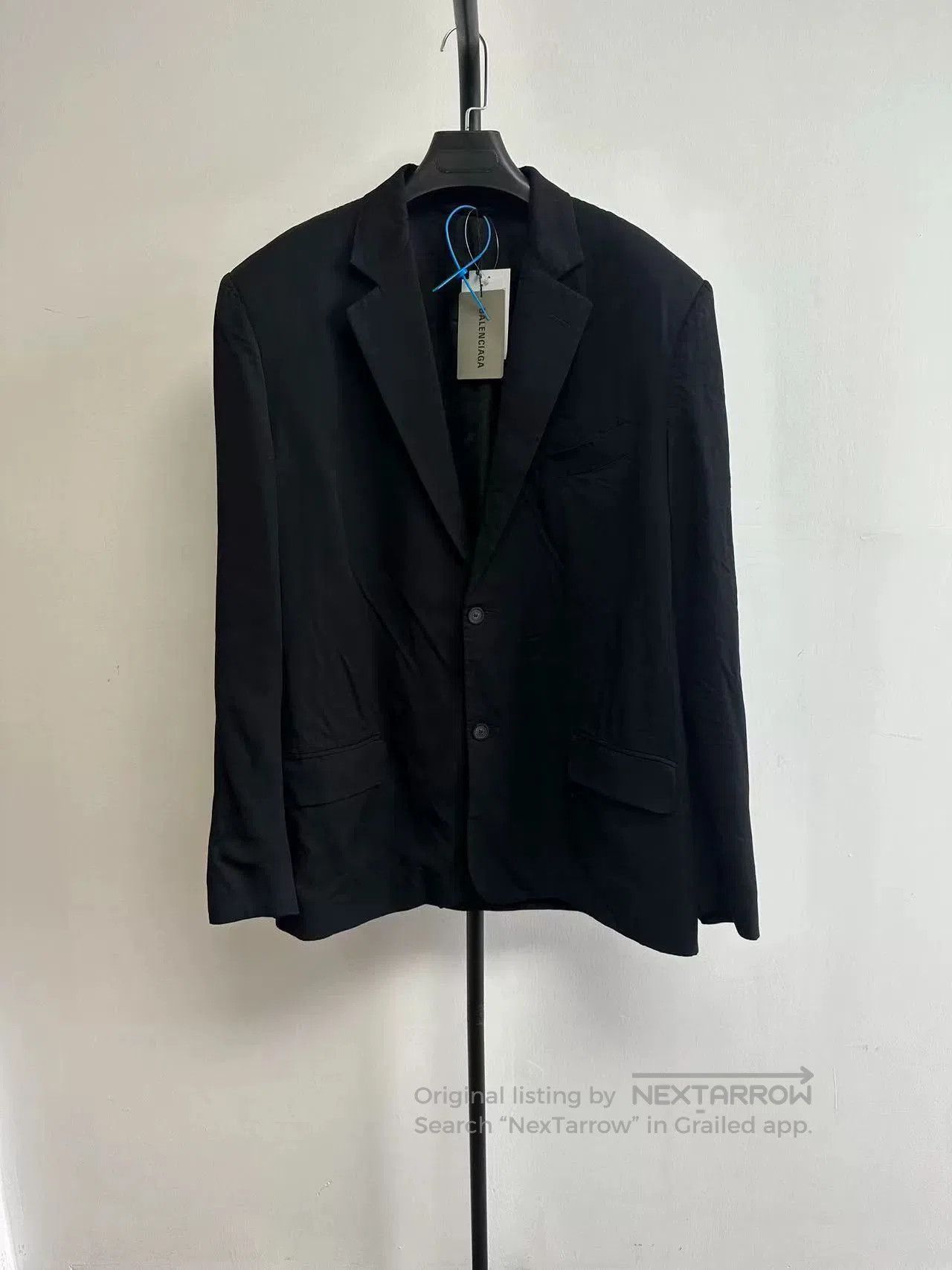 Balenciaga Balenciaga Notch Lapel Single-Breasted Jacket. Size US S / EU 44-46 / 1 - 1 Thumbnail