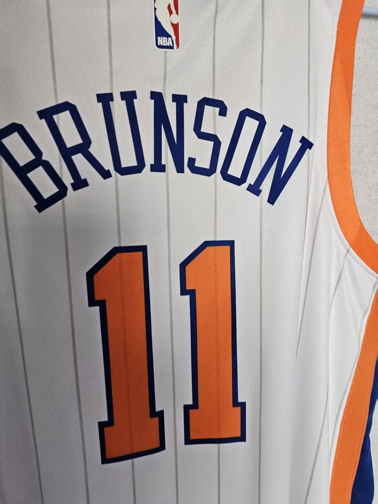NBA Knicks #11 Jalen Brunson Jersey White XL Size US XL / EU 56 / 4 - 4 Thumbnail