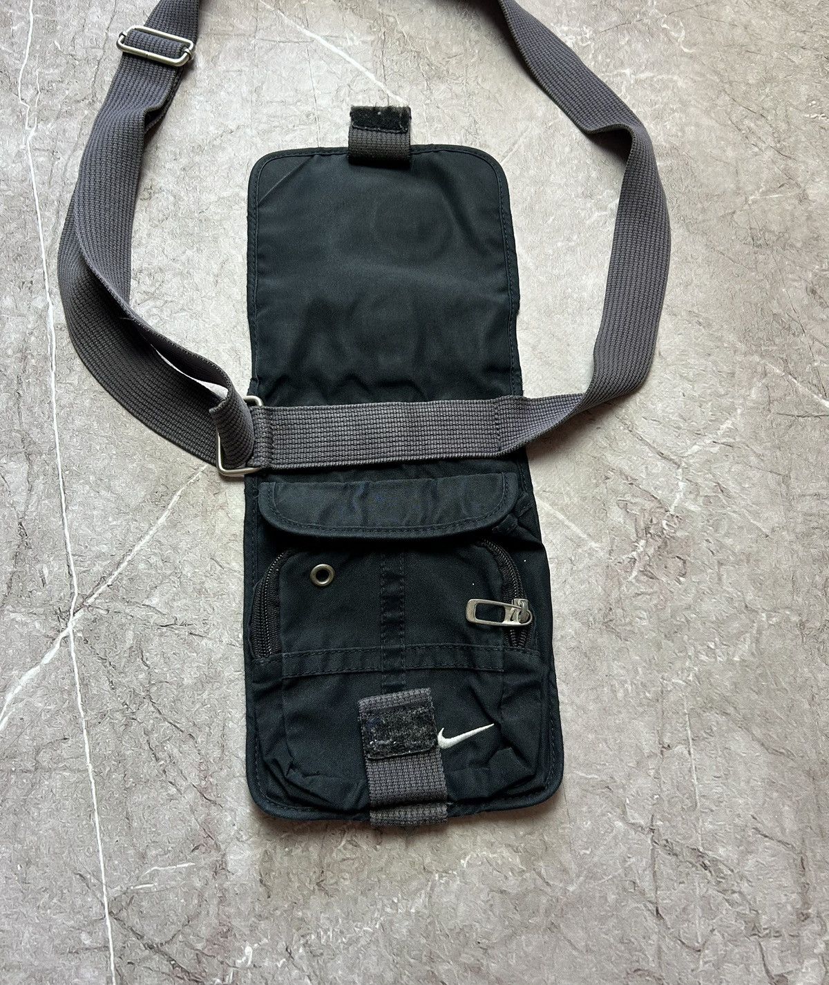 Nike × Vintage Nike Vintage Shoulder Bag Small Logo Y2K Style Messenger Size ONE SIZE - 3 Thumbnail