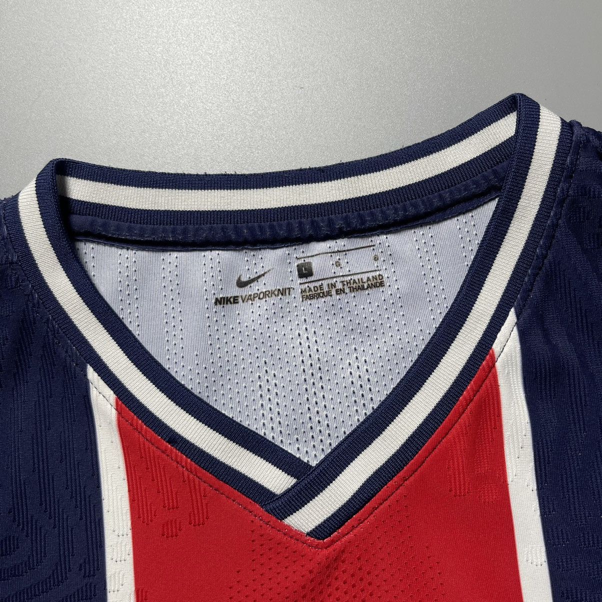 Vintage PSG NIKE VAPORKNIT 2020/2021 FOOTBALL HOME JERSEY #7 MBAPPE Size US L / EU 52-54 / 3 - 5 Thumbnail