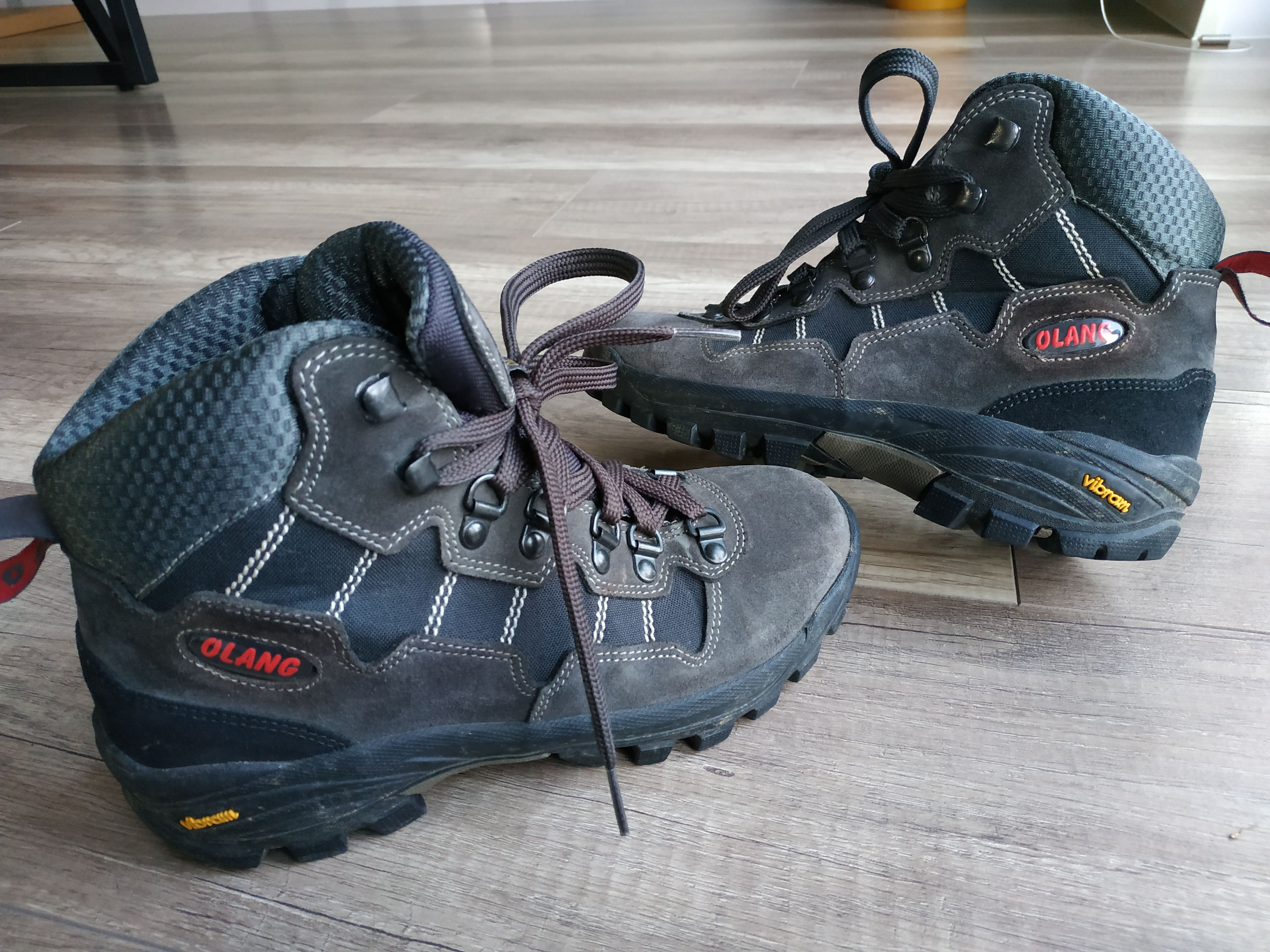 Weatherproof OLANG Women's Trekking Waterproof Vibram High Boots, EUR 37 Size US 7 / IT 37 - 2 Thumbnail
